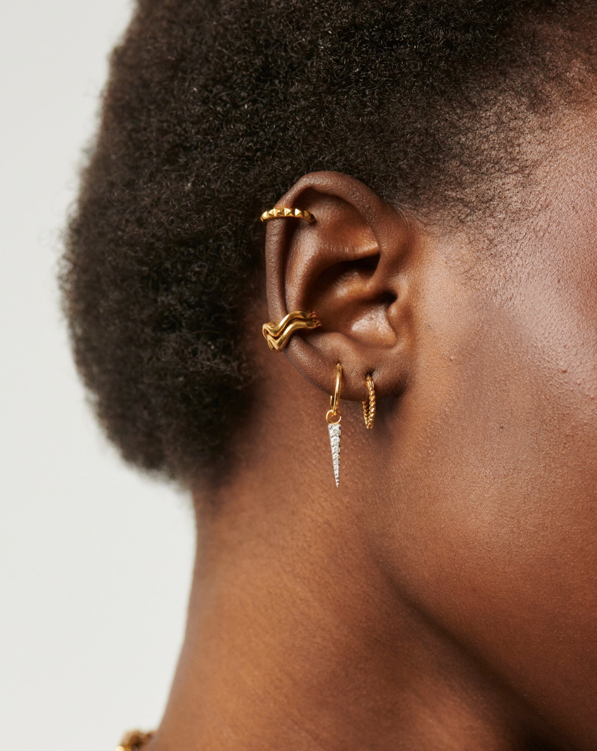 Mini Helical Hoop Earrings for Women - Dainty Gold & Silver Small Hoop Earrings - Perfect for Everyday Wear, Gifts & Special Occasions