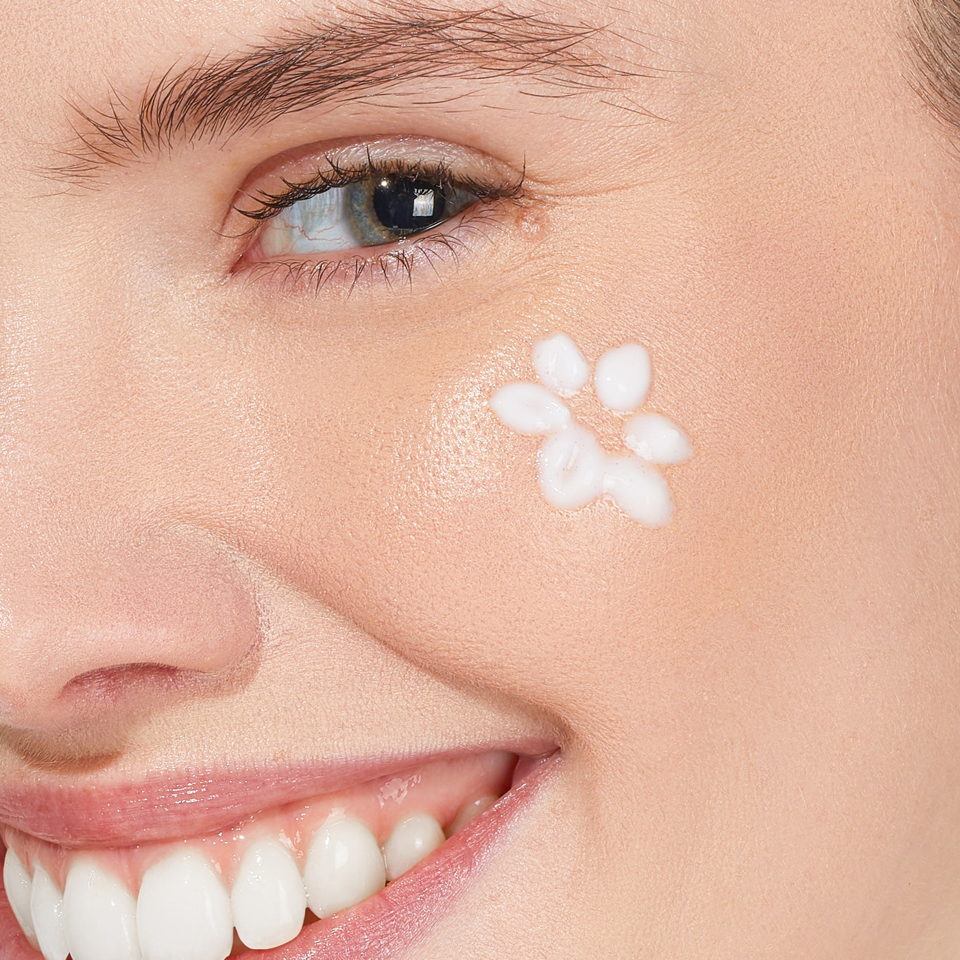 Bloom Cream Daily Moisturizer for Face - Hydrating & Nourishing Skincare with Hyaluronic Acid & Vitamin E - Perfect for Dry, Sensitive Skin Day & Night Care Routine