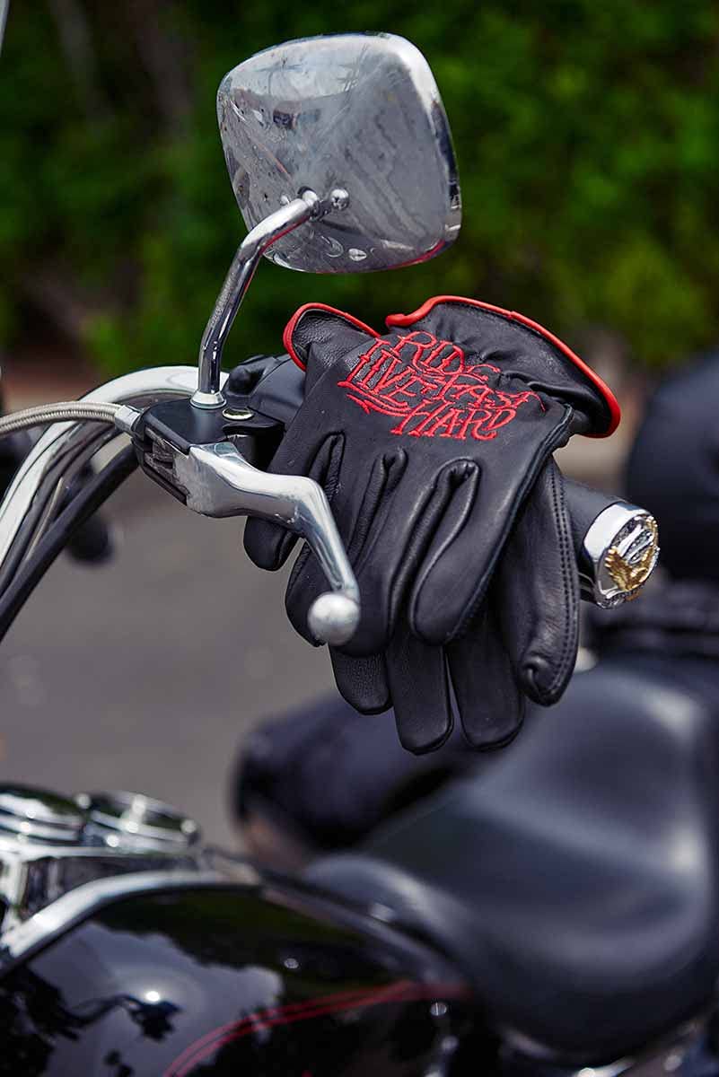 Hot Leathers GVD2002 Unisex Black 'Bolt' Deerskin Leather Gloves - Medium Size | Winter Motorcycle Riding, Driving & Outdoor Activities