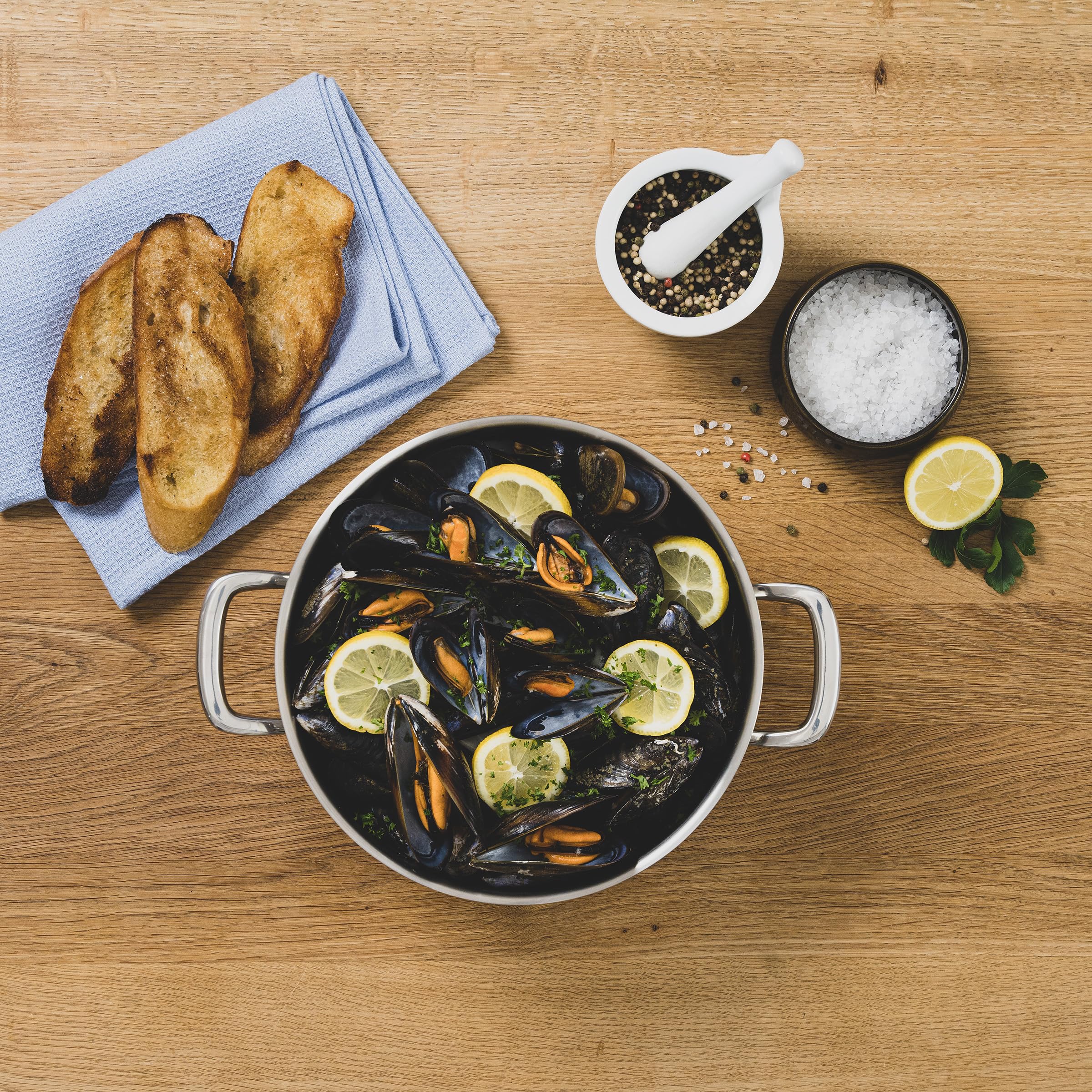 Premium 3 QT Stainless Steel Covered Sauce Pot with Glass Lid & Steam Outlet Valve - Flavoria Collection for Even Heat Distribution & Secure Cooking | Ideal for Soups, Stews, Sauces & Home Kitchen Use