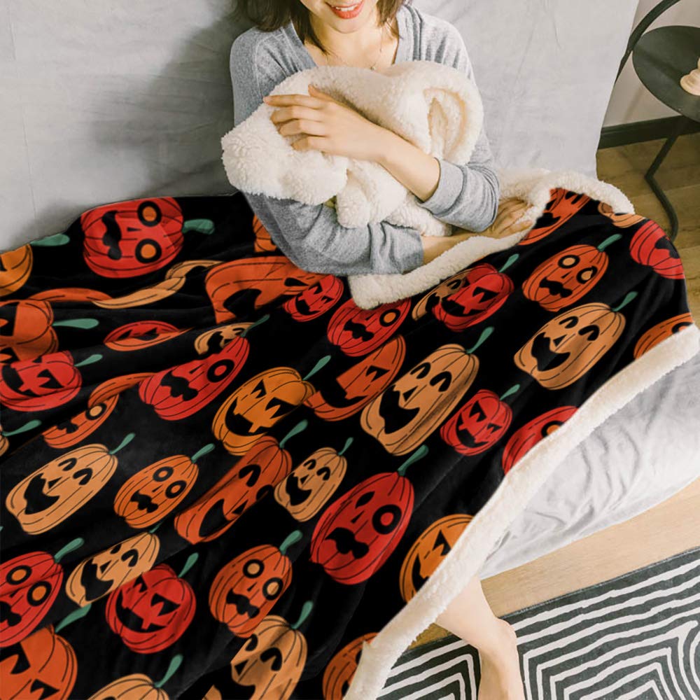 Sherpa Fleece Throw Blanket - Super Soft Cozy Plush Microfiber Blanket for Couch & Bed (50x60 inch) | Pumpkin Halloween Themed Home Decor | Perfect for Fall Season, Movie Nights & Gift Giving