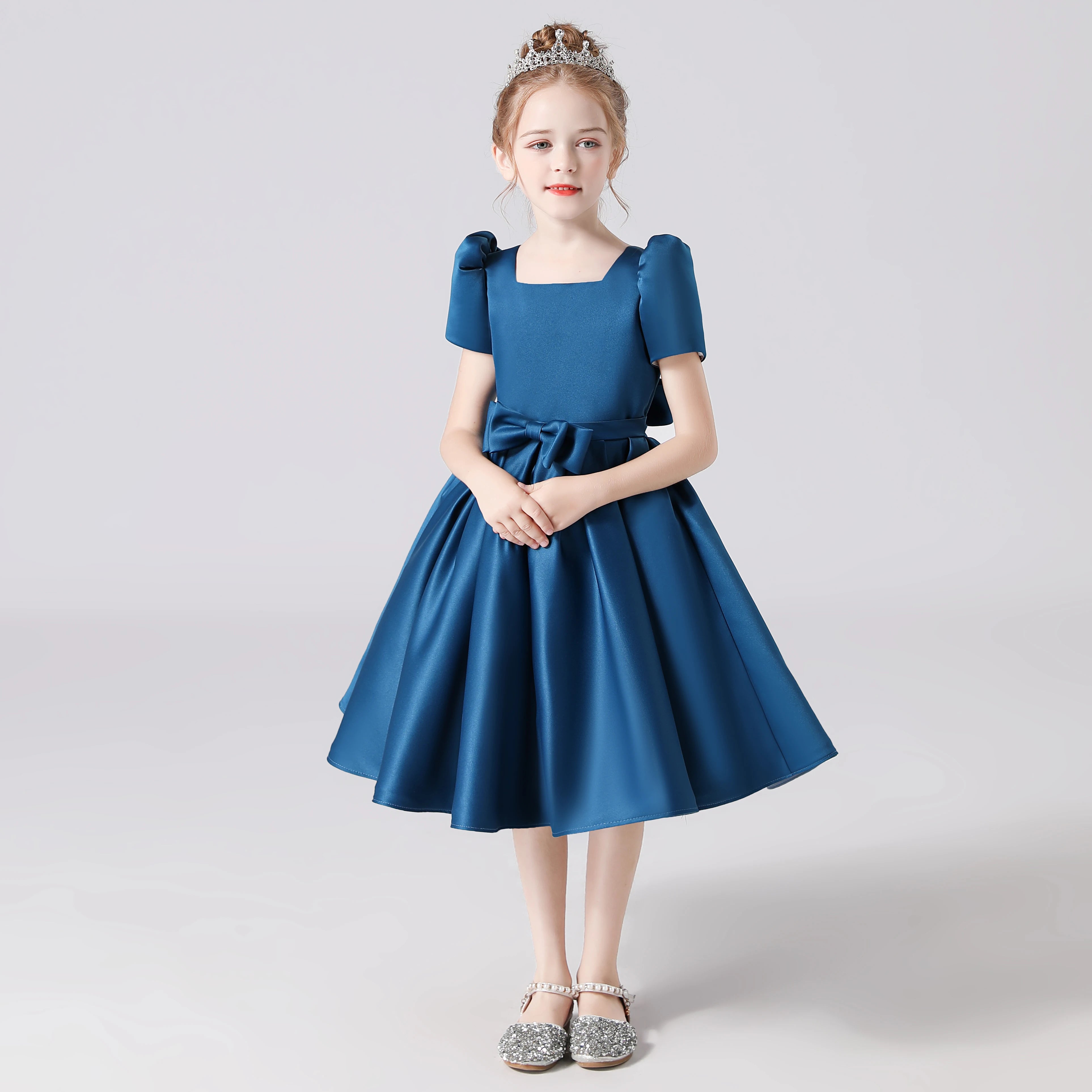 Elegant Satin Short Junior Dress for Formal Evening Party - Knee Length Girls' Party Dress for Prom, Homecoming, and Special Occasions
