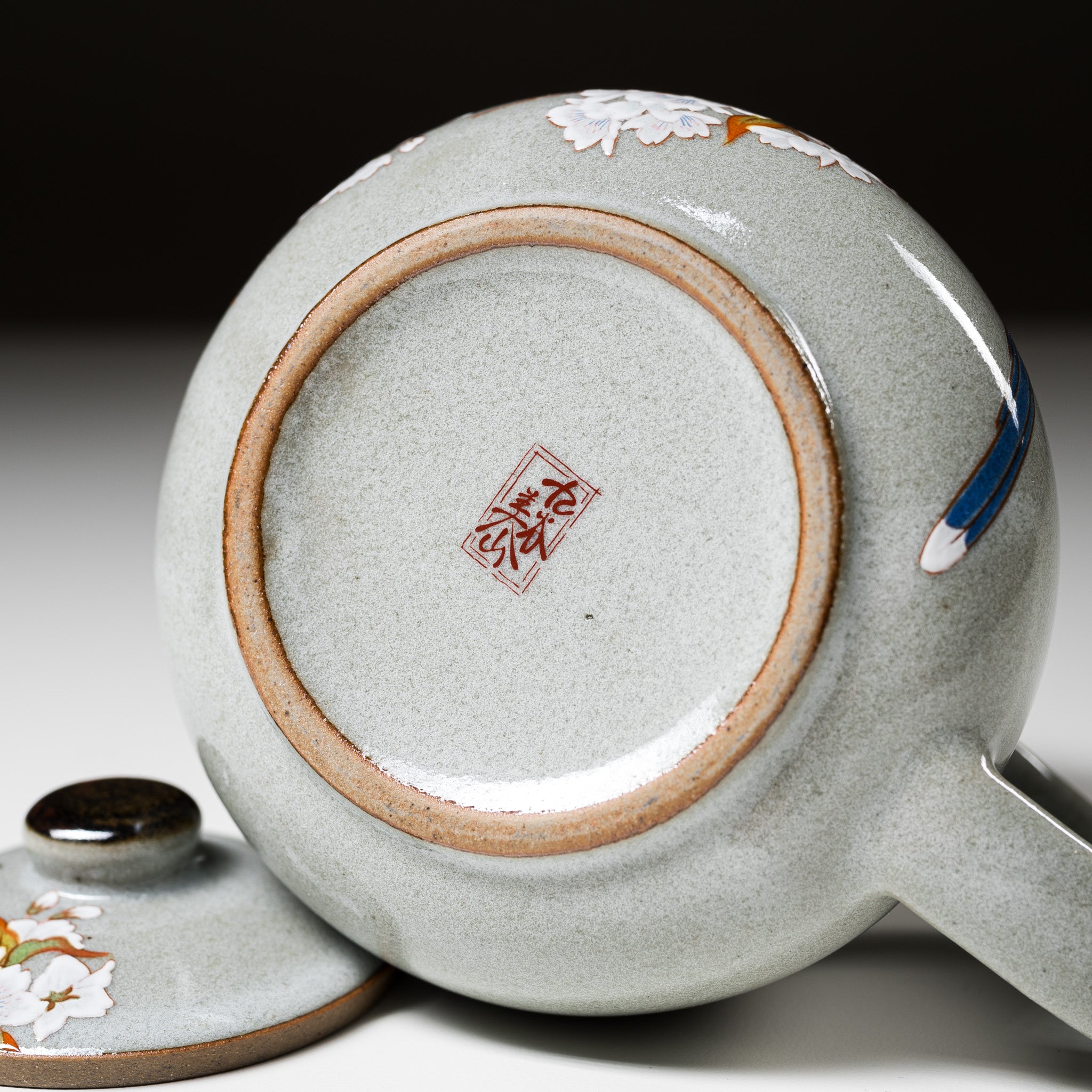 Kutani Ware Kacho Fugetsu Japanese Teapot - Handcrafted Floral & Bird Design Ceramic Tea Pot for Green Tea, Matcha & Herbal Tea - Perfect for Japanese Tea Ceremony & Home Decor