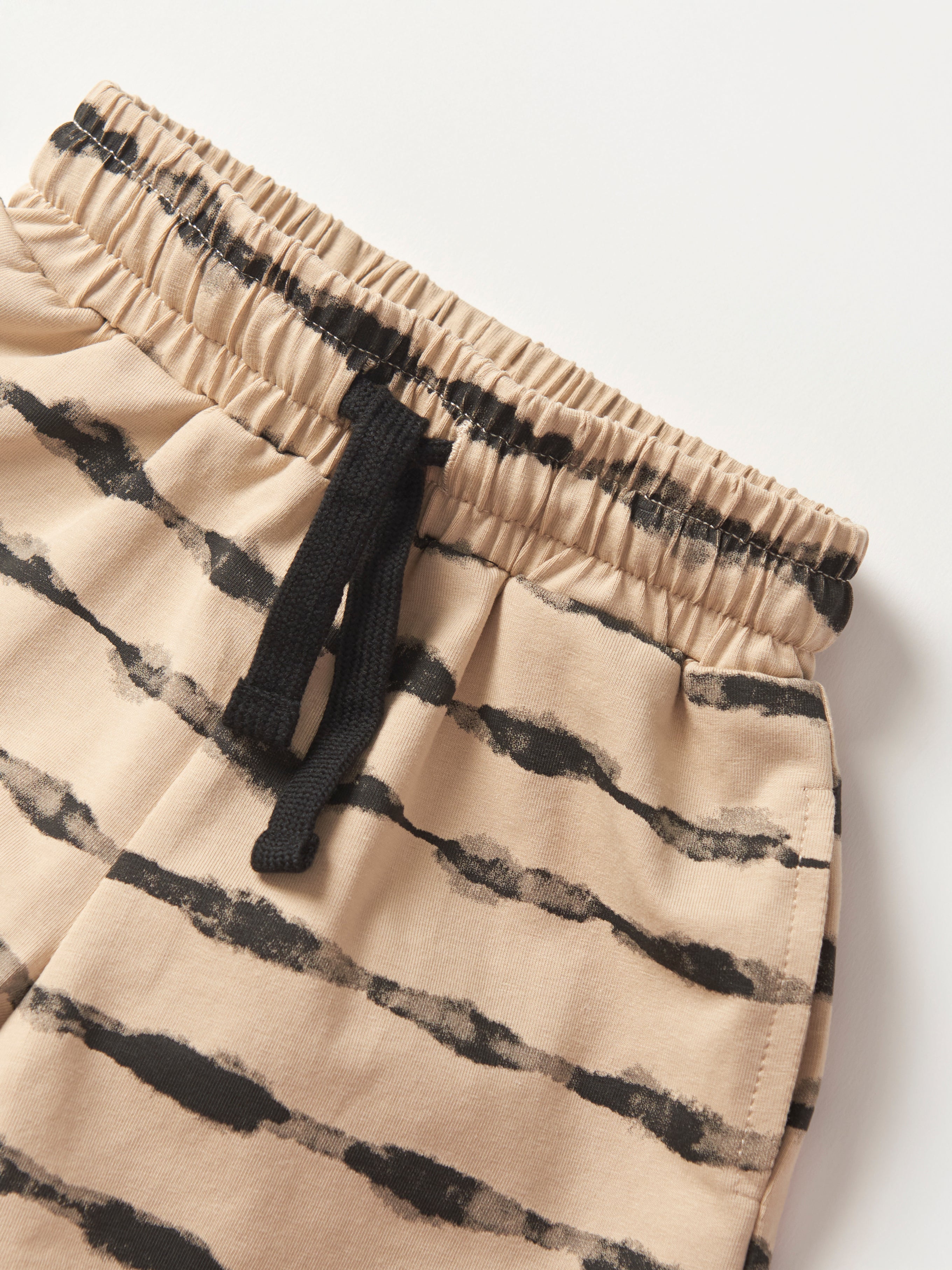 Static Stripe Short - Trendy Striped Casual Shorts for Men & Women | Perfect for Summer, Beach, and Outdoor Activities