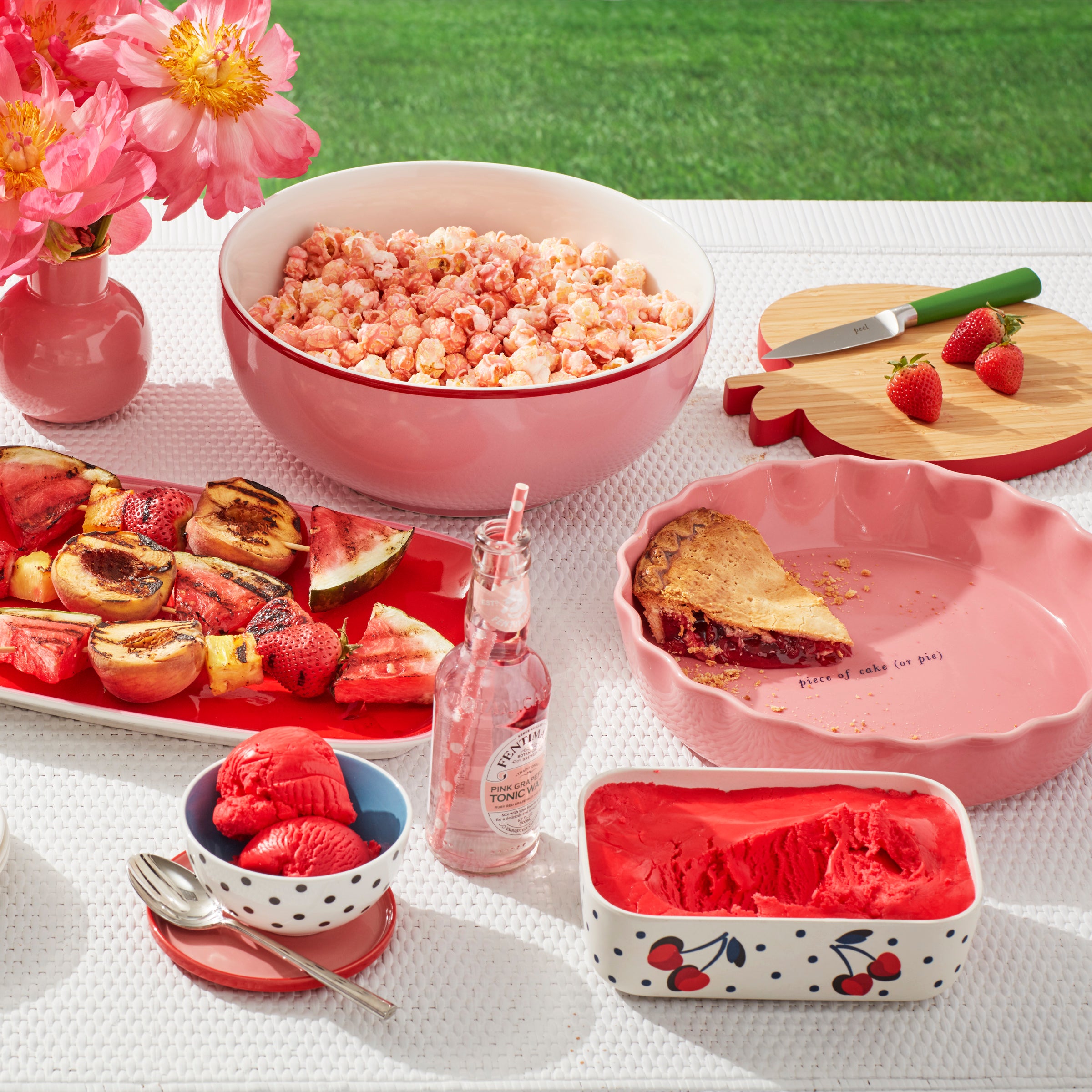 On The Spot 8-Piece Mini Nesting Bowls Set - Stackable Space-Saving Kitchen Storage for Baking, Meal Prep & Snacks - Perfect for Small Spaces & Organized Pantries