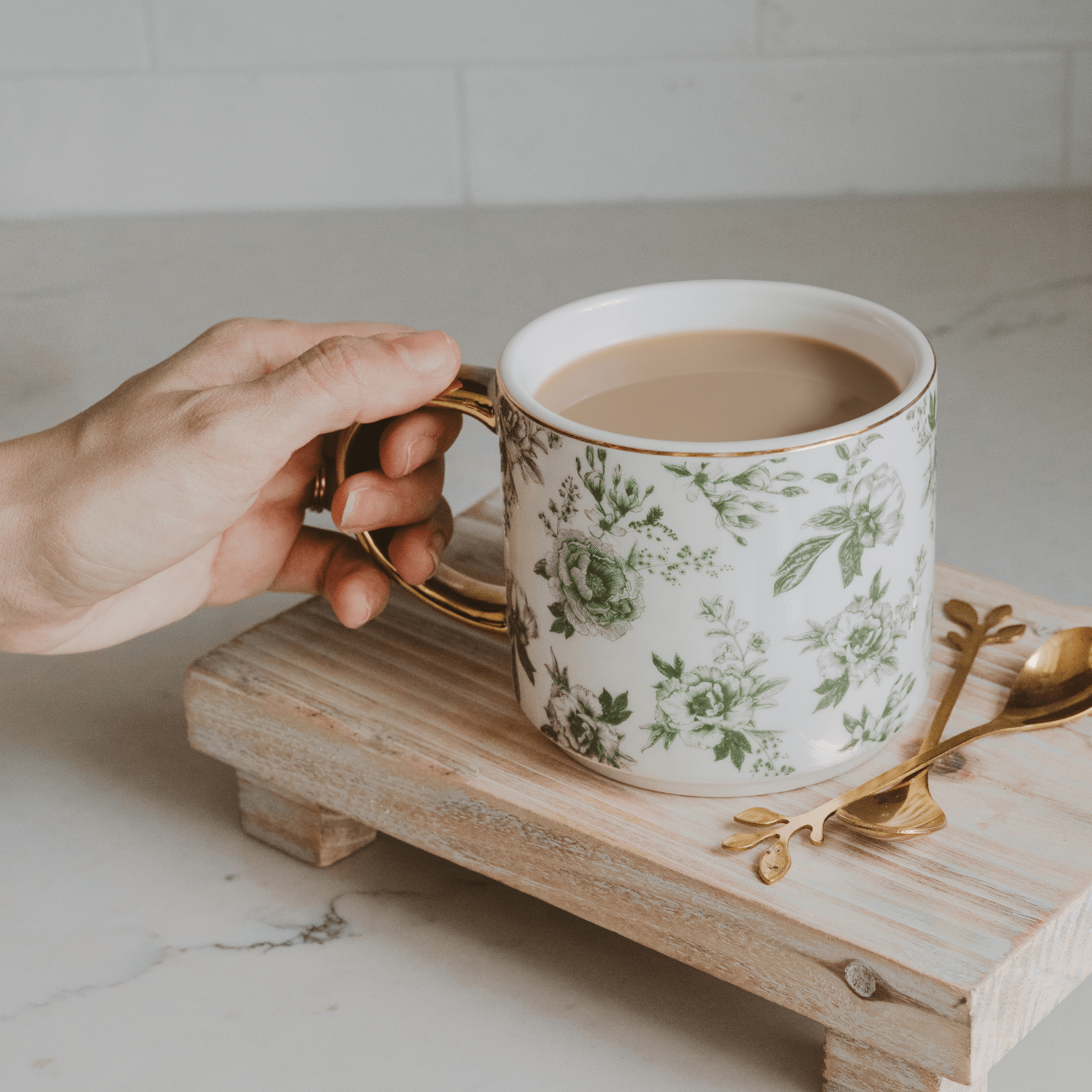Delft Blue Ceramic Coffee Mug - Handmade Dutch Design for Tea & Espresso - Perfect for Home, Office & Gifts