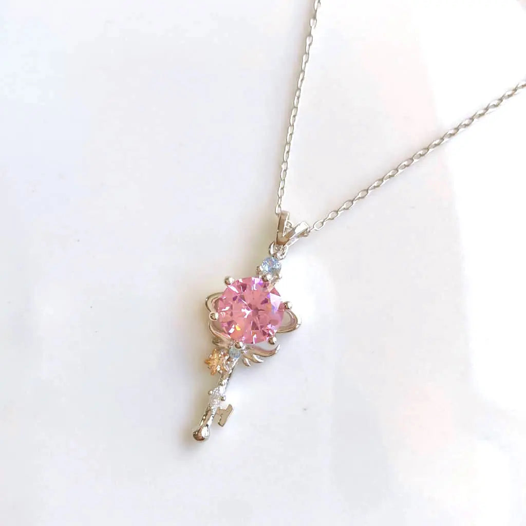 Saturn Key Pendant Necklace - Unique Planet Jewelry for Women & Men - Perfect for Gifts, Cosplay & Astronomy Lovers