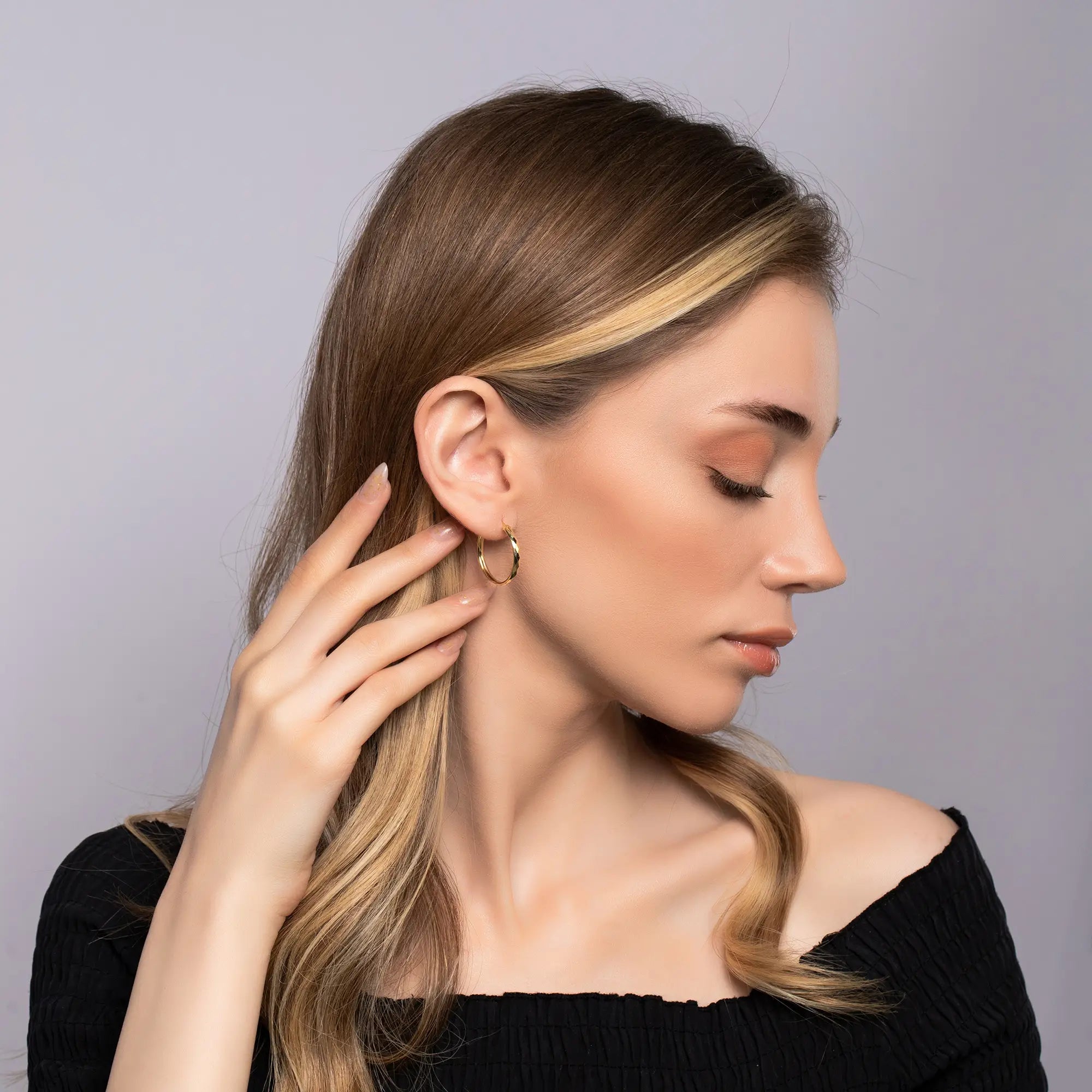 Modern Hoop Earrings for Women - Trendy Gold & Silver Circle Earrings for Everyday Wear | Perfect for Office, Party & Casual Outfits