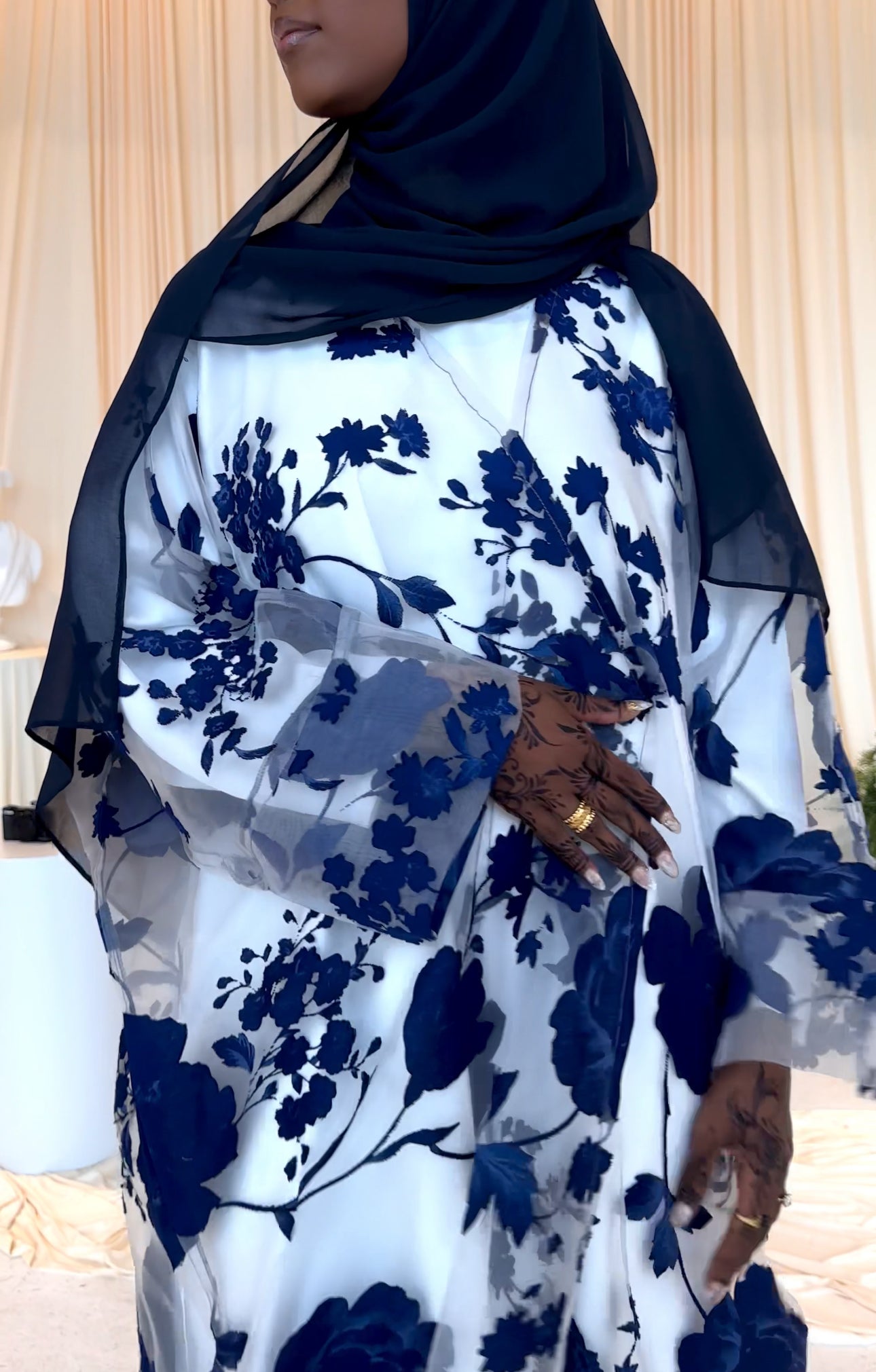 Elegant Floral Silk Organza Abaya 2.0 - Modest Islamic Dress for Women - Perfect for Eid, Wedding & Special Occasions