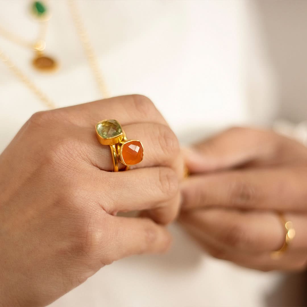 Exquisite Carnelian Cocktail Ring in Rose Gold - Elegant Statement Jewelry for Evening Parties & Special Occasions