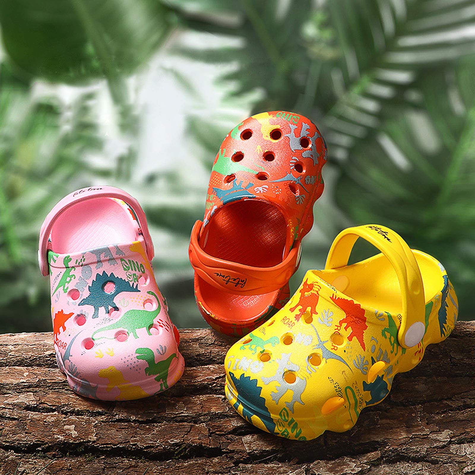 **TechCity Kids Dinosaur Garden Shoes - Cute Cartoon Sandals & Clogs for Toddlers - Non-Slip Beach Pool Water Shoes for Boys & Girls - Perfect for Summer, Playtime & Outdoor Adventures**