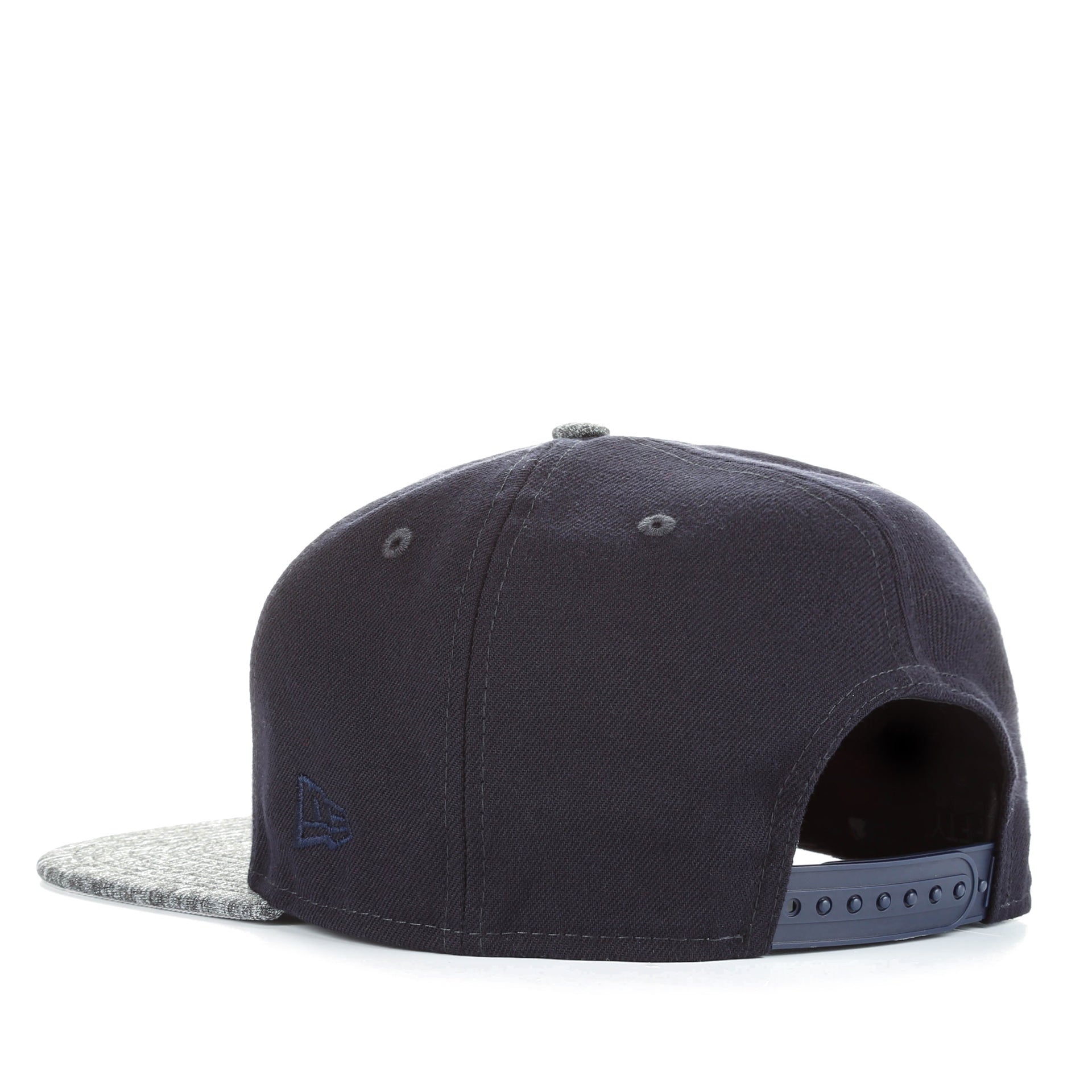 New Era 9Fifty Shadow Filled Snapback Hat - Boston Red Sox Navy Adjustable Baseball Cap for Men & Women - Perfect for Sports Games, Casual Wear & Fan Collections