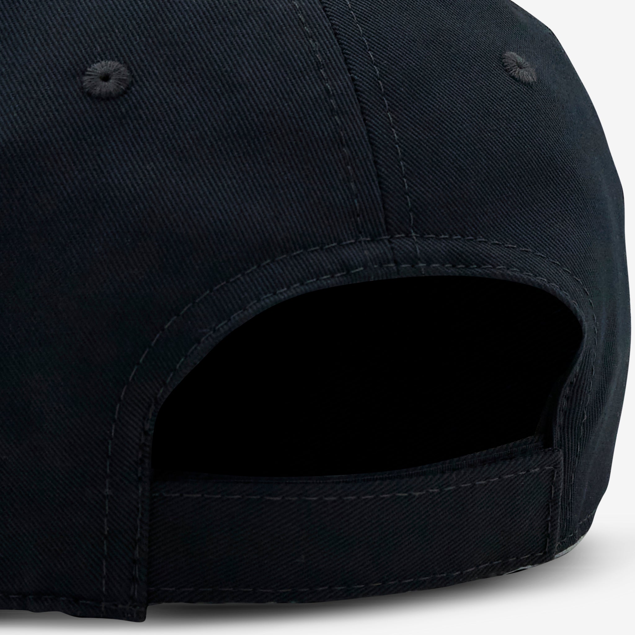 Custom Embroidered Logo Baseball Cap - Adjustable Black Dad Hat for Men & Women - Perfect for Sports, Outdoor Activities & Fashion