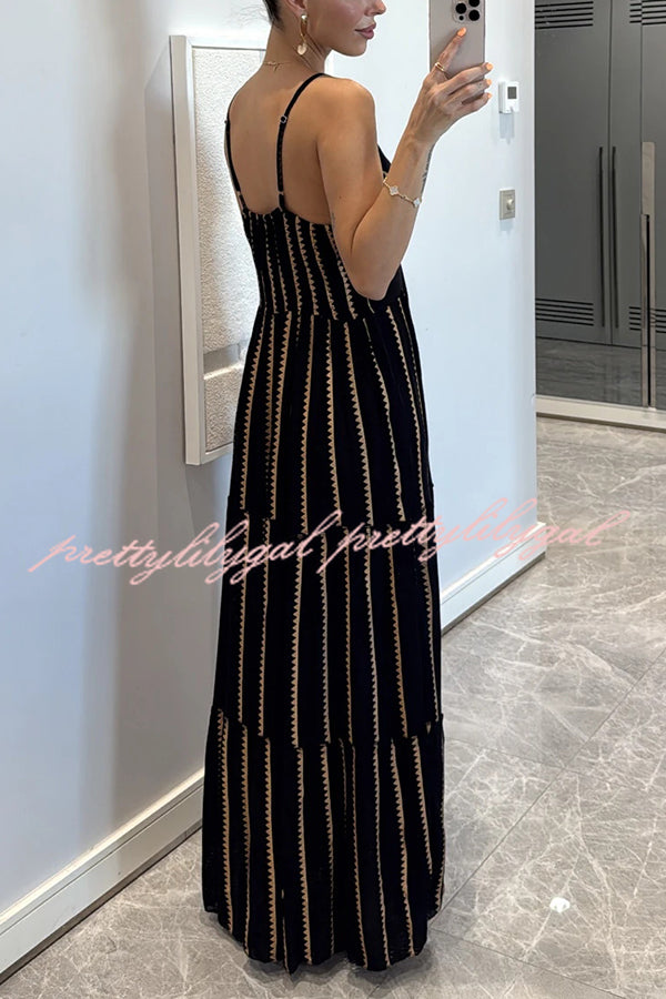 **Elegant Striped Printed V-Neck Maxi Dress with Suspender Straps - Perfect for Beach Vacations, Summer Holidays & Casual Outings**