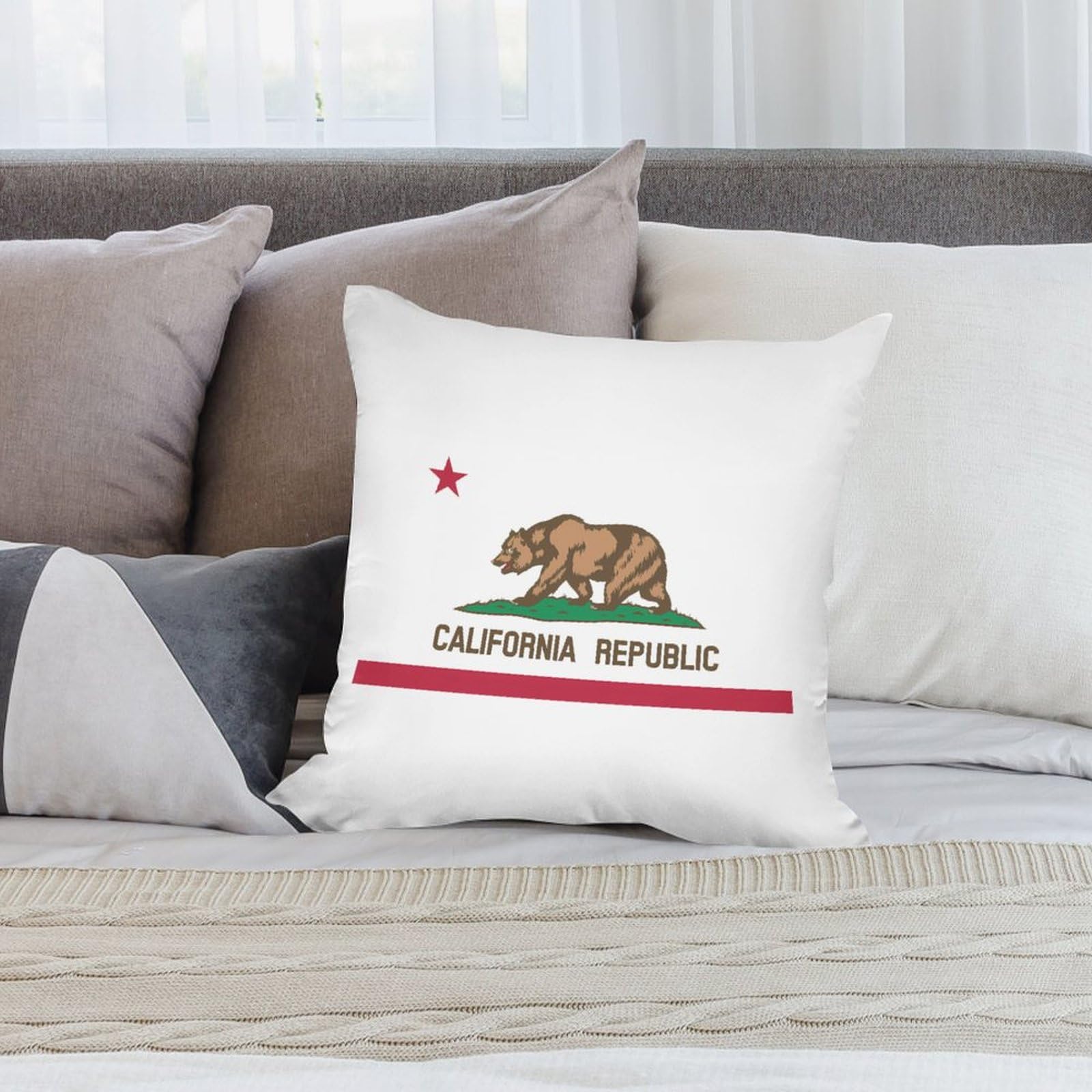 California Bear Flag Polyester Pillow Cases - Soft 14x14 Inch Decorative Pillow Covers for Sofa, Bed & Home Decor | Durable & Smooth Cushion Covers for Living Room, Office & Outdoor Use
