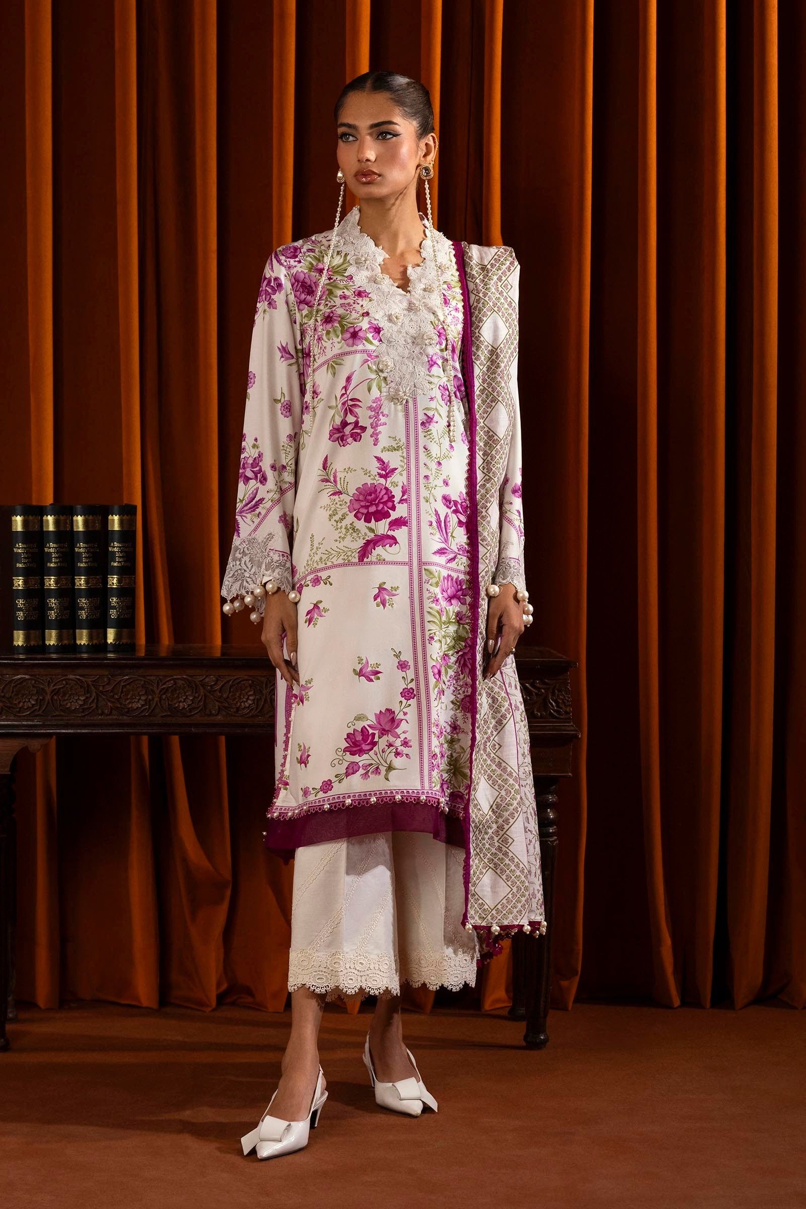 Sana Safinaz Muzlin Winter Unstitched Fabric Collection - Premium Designer Dress Material for Winter Outfits & Party Wear | Perfect for Formal Occasions, Weddings & Festive Celebrations