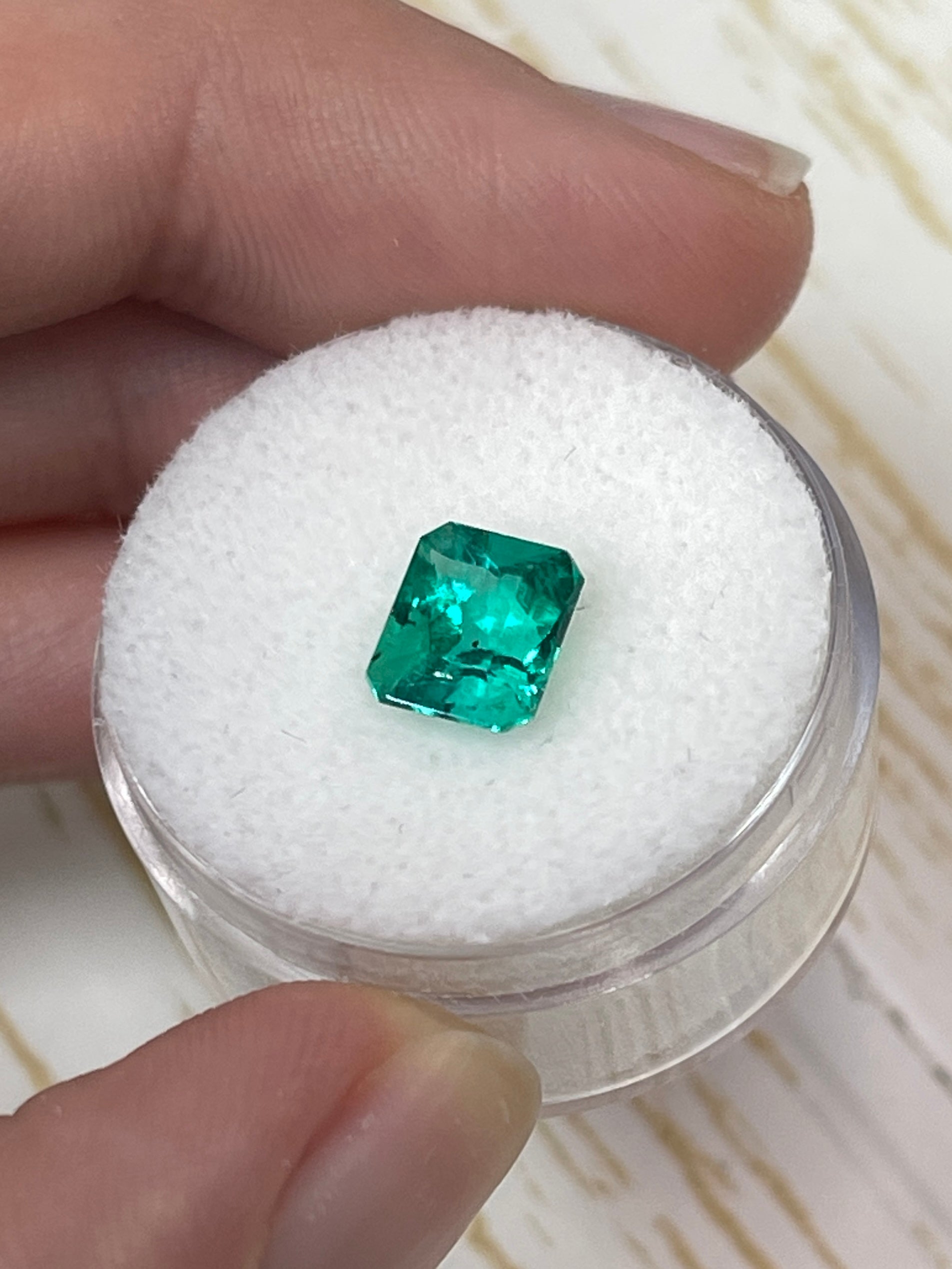 1.66 Carat RARE Certified Butterfly Effect/Drop of Oil Muzo Green Natural Loose Colombian Emerald Gemstone - Perfect for Engagement Rings, Fine Jewelry & Collector's Pieces