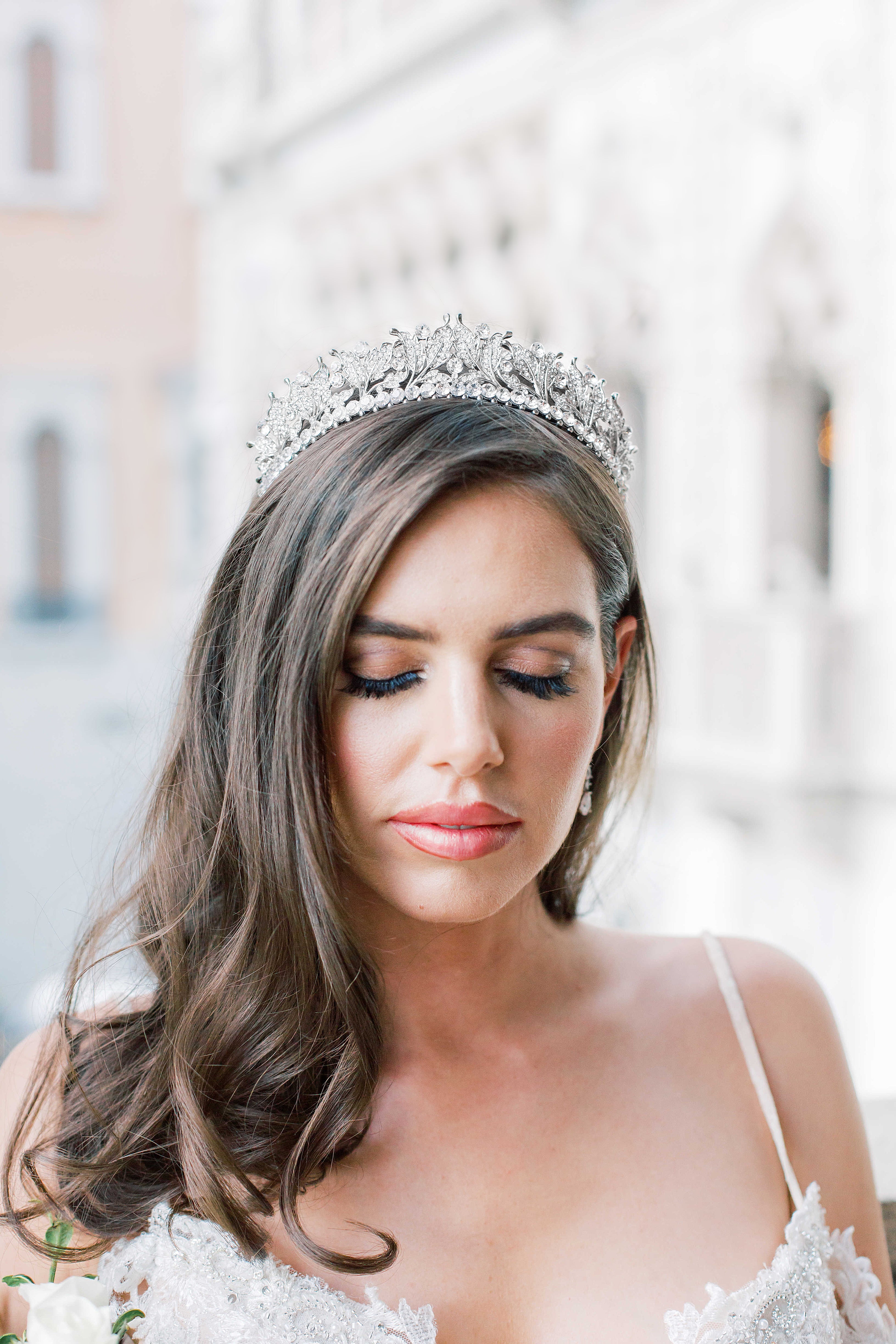 VICTORIA Swarovski Crystal Wedding Tiara - Elegant Bridal Crown for Weddings, Prom, Pageants & Special Occasions
