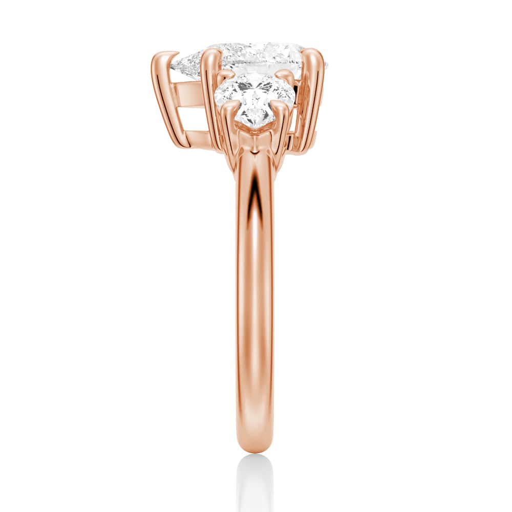 Exquisite Pear Shaped Three Stone Moissanite Engagement Ring for Women - Perfect for Proposals, Weddings & Anniversary Gifts