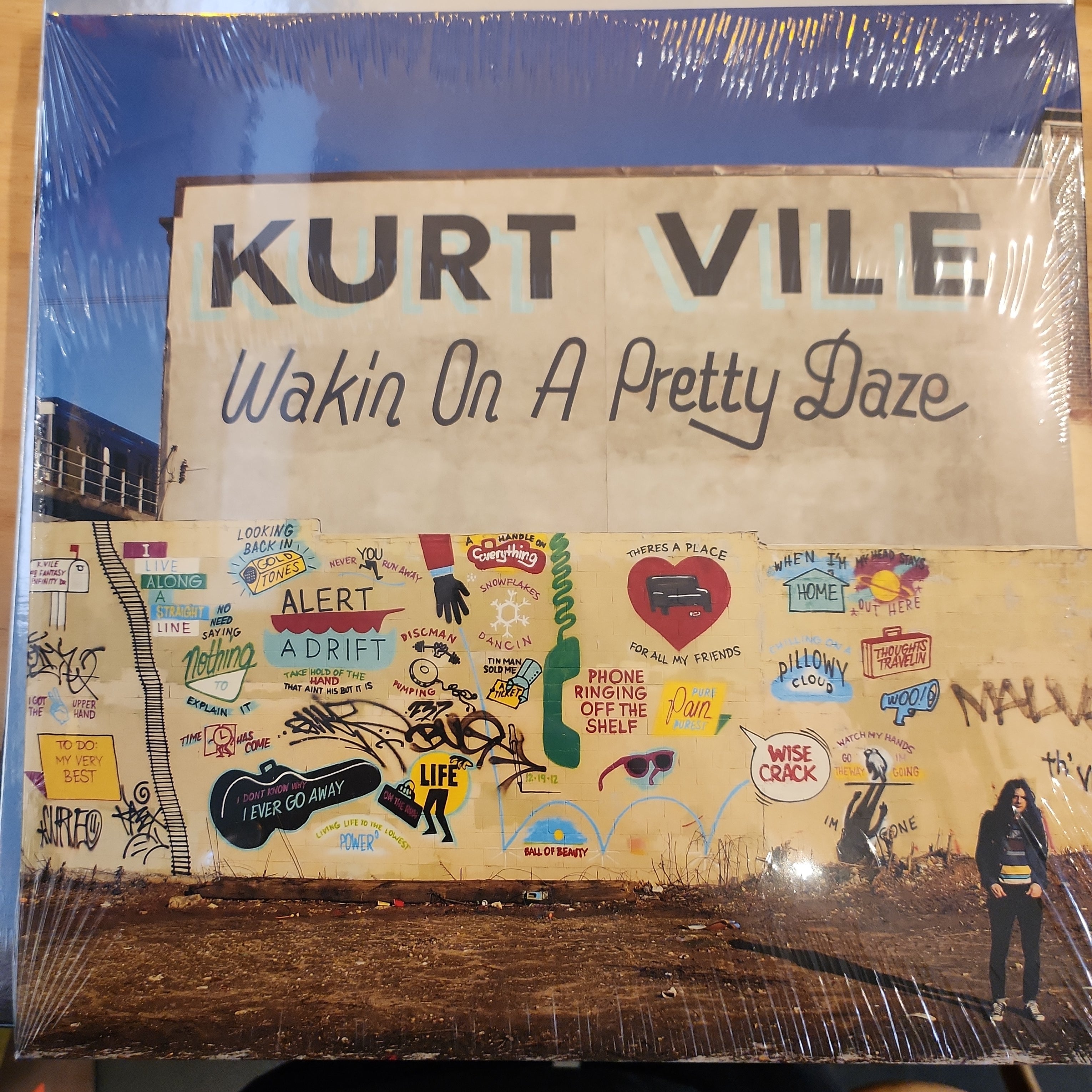 Kurt Vile - Walkin' on a Pretty Daze Vinyl Record LP | Indie Rock Music Album for Vinyl Collectors & Music Lovers | Perfect for Home Listening & Gift Giving