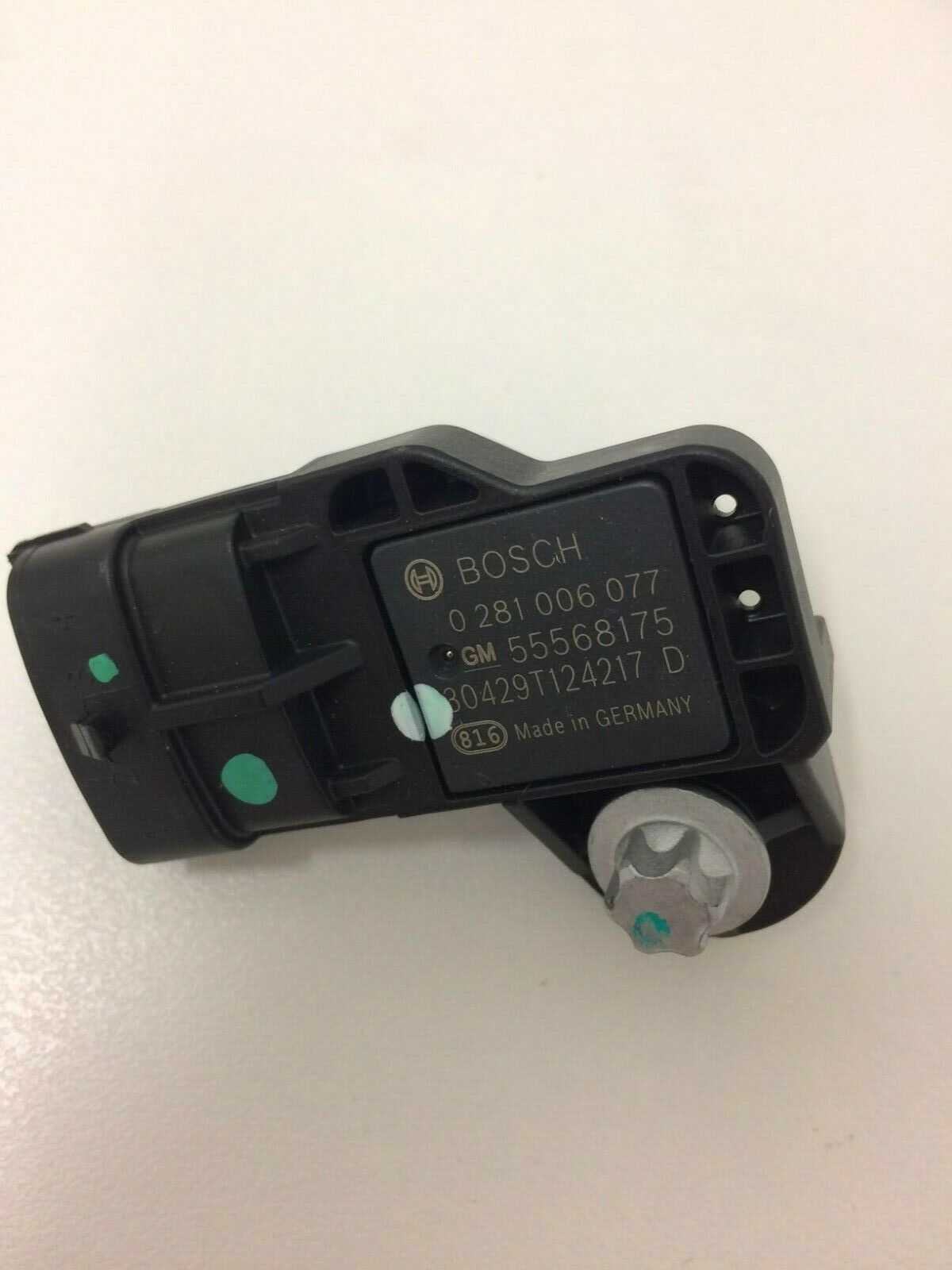 Genuine Holden RG Colorado 2.8L Duramax Inlet Manifold Pressure Sensor - Replacement Part for Diesel Engine Performance & Diagnostics | Truck & Off-Road Vehicle Maintenance