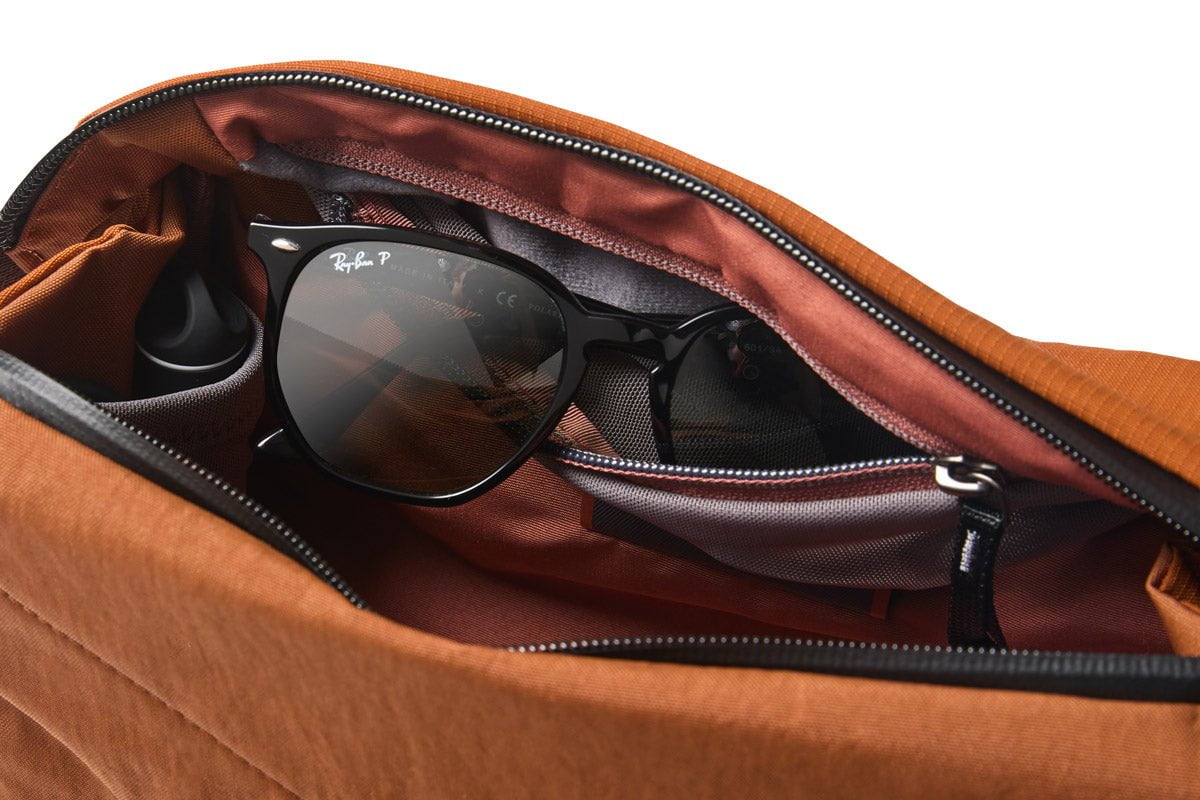 Bellroy Venture Sling 6L - Premium Crossbody Sling Bag for Men & Women - Water-Resistant Travel & Everyday Carry Backpack - Perfect for Hiking, Commuting & Urban Adventures