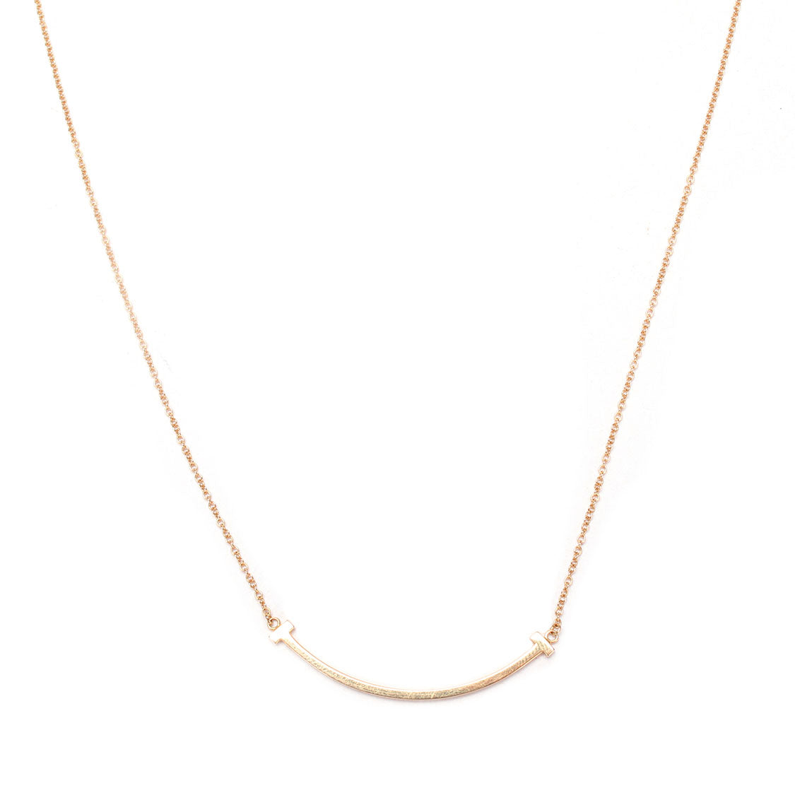 18K Gold Smile Pendant Necklace for Women - Elegant Layering Jewelry Gift for Birthday, Anniversary & Valentine's Day | Perfect for Everyday Wear & Special Occasions