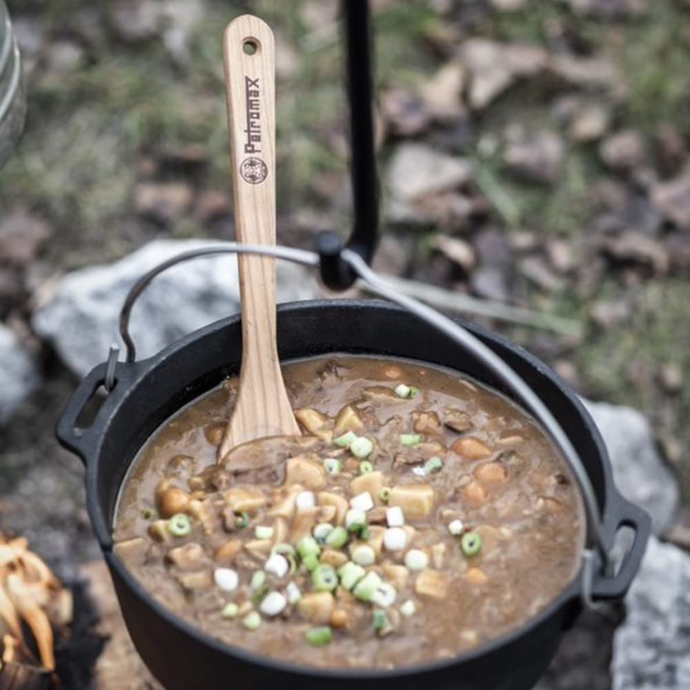 Petromax Pre-Seasoned Cast Iron Dutch Oven for Outdoor Campfire Cooking & Home Kitchen Baking - Even Heat Distribution with 3 Legs - Perfect for Camping, Backpacking, and Homemade Bread Baking