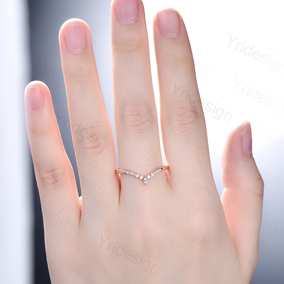 Elegant Rose Gold Marquise Cut Moissanite Wedding Band for Women - Curved Chevron Stacking Ring, Unique Promise & Anniversary Ring - Perfect for Bridal Sets, Stacking, or Special Occasions