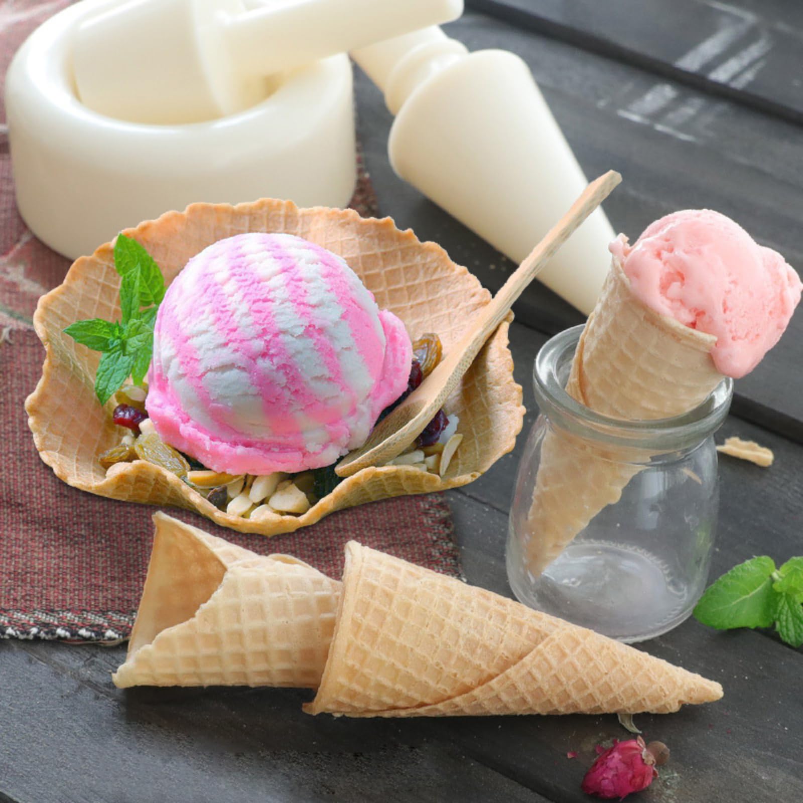 Crispy Waffle Cone Maker Kit - Plastic Ice Cream Cone Roller & Egg Roll Forming Tool for DIY Homemade Waffle Cones | Perfect for Kitchen, Dessert Shops & Ice Cream Parlors