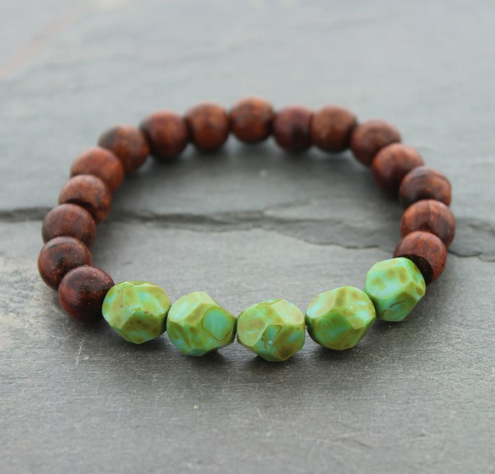Green Czech Glass and Wood Bead Bracelet for Women - Bohemian Style Handmade Jewelry - Perfect for Festivals, Yoga, and Boho Fashion