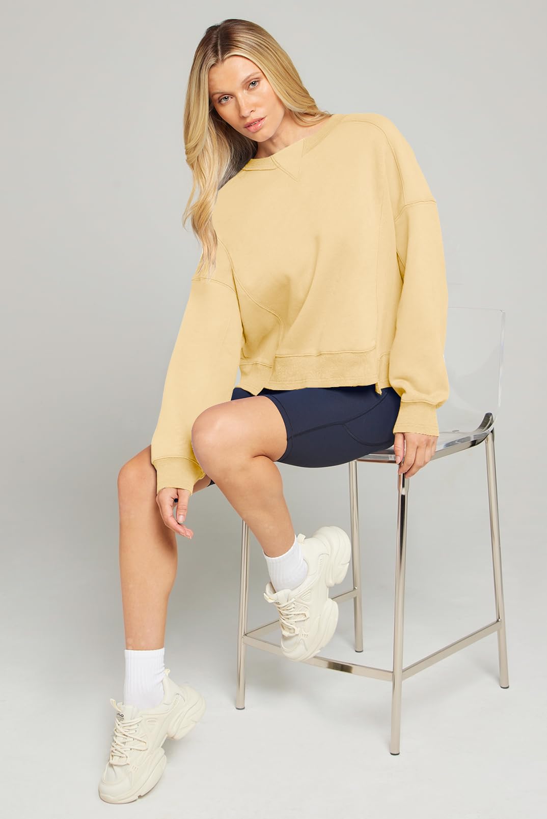 MEROKEETY Women's Oversized Cropped Sweatshirt - Soft Fleece Crewneck Pullover for Workout & Casual Wear | Fall Fashion Essential for Layering & Street Style Outfits