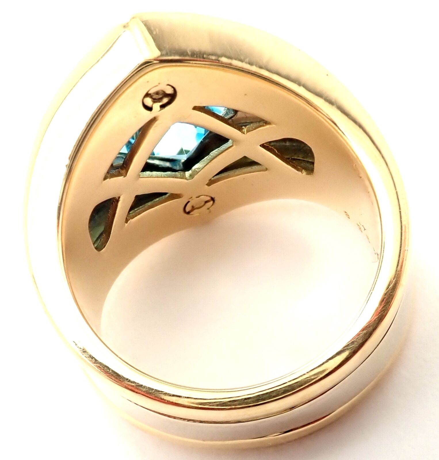Authentic Marina B 18k Yellow & White Gold Large Blue Topaz Ring - Elegant Statement Jewelry for Weddings, Parties & Special Occasions