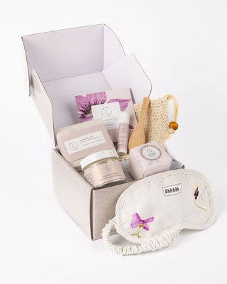 Lavender Spa Gift Set for Women - Relaxing Aromatherapy Bath & Body Care Set - Made in USA - Perfect for Self-Care, Birthday Gifts & Stress Relief