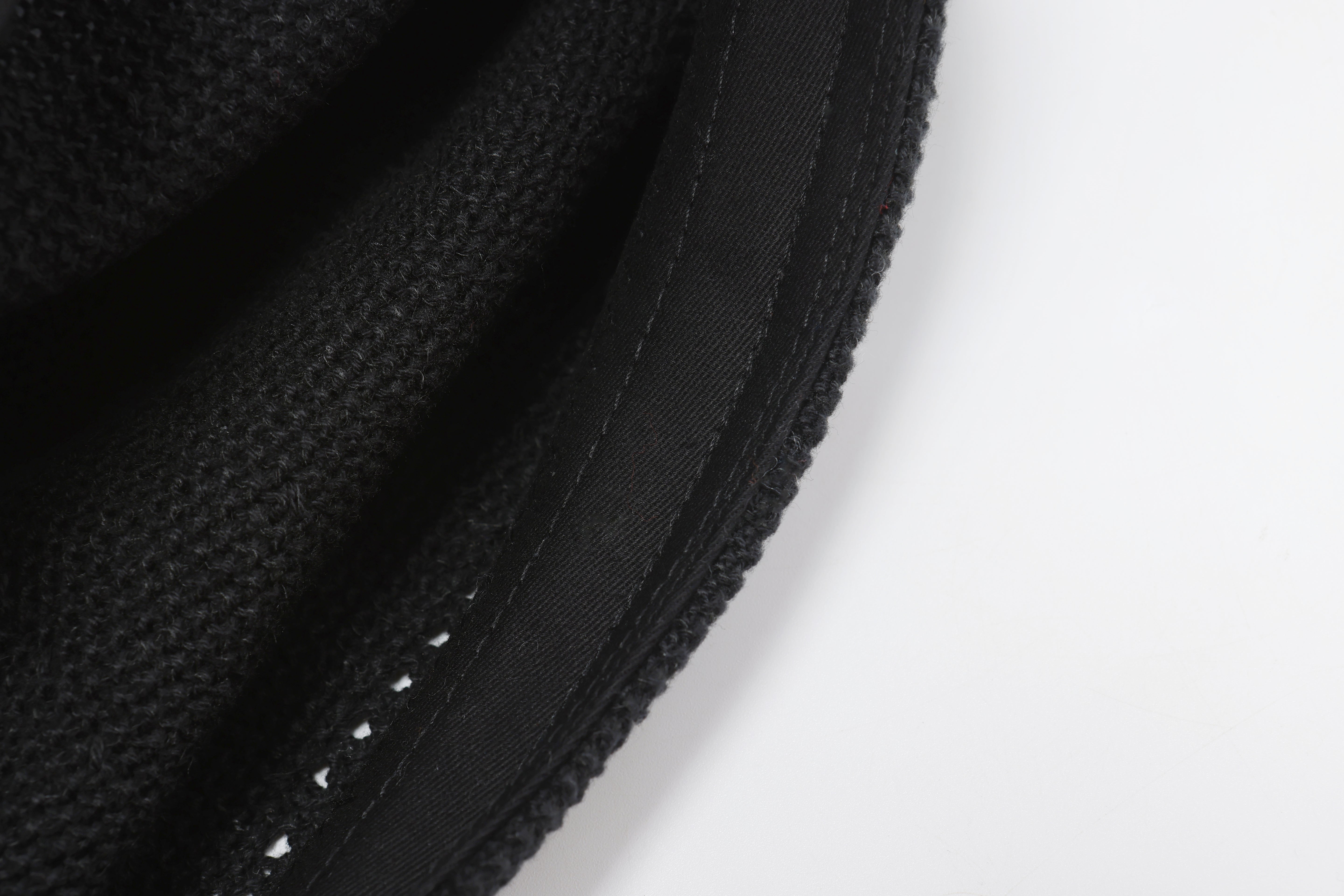 Stylish Cotton Beret with Brim - Fashionable Unisex Hat for Women & Men - Perfect for Outdoor Activities, Travel, and Casual Wear