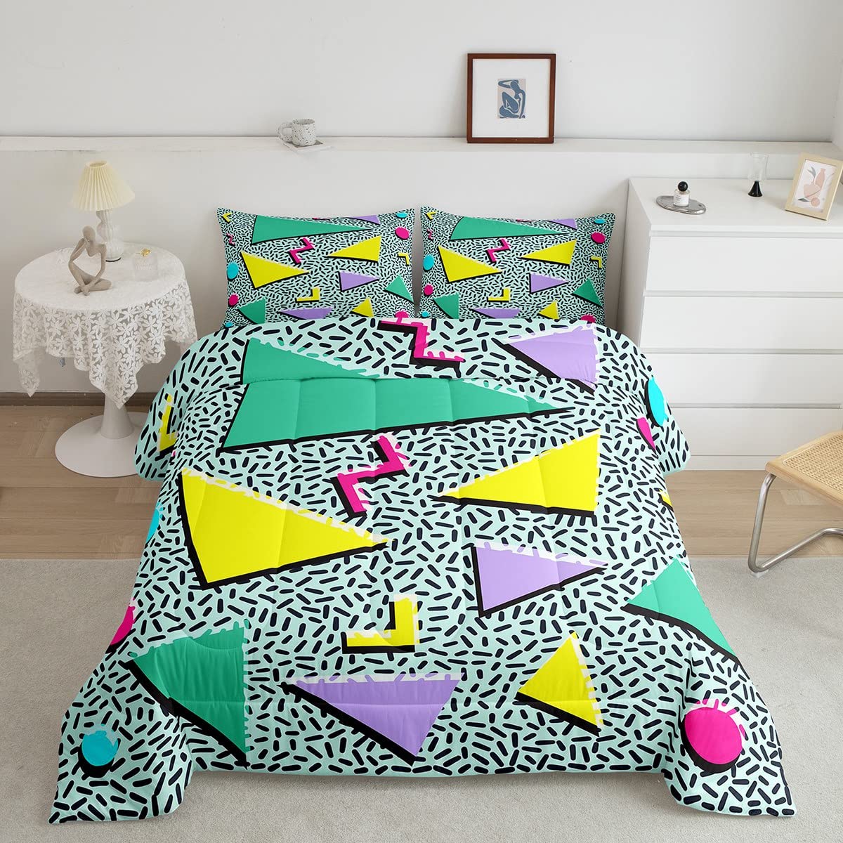 Retro 80s Style Twin Comforter Set - Abstract Geometric Pattern Bedding with Circles & Triangles, Colorful Pop Art Quilted Duvet Cover for Kids & Teens - Perfect for Boys' Bedroom, Dorm Room Decor & Urban Modern Design
