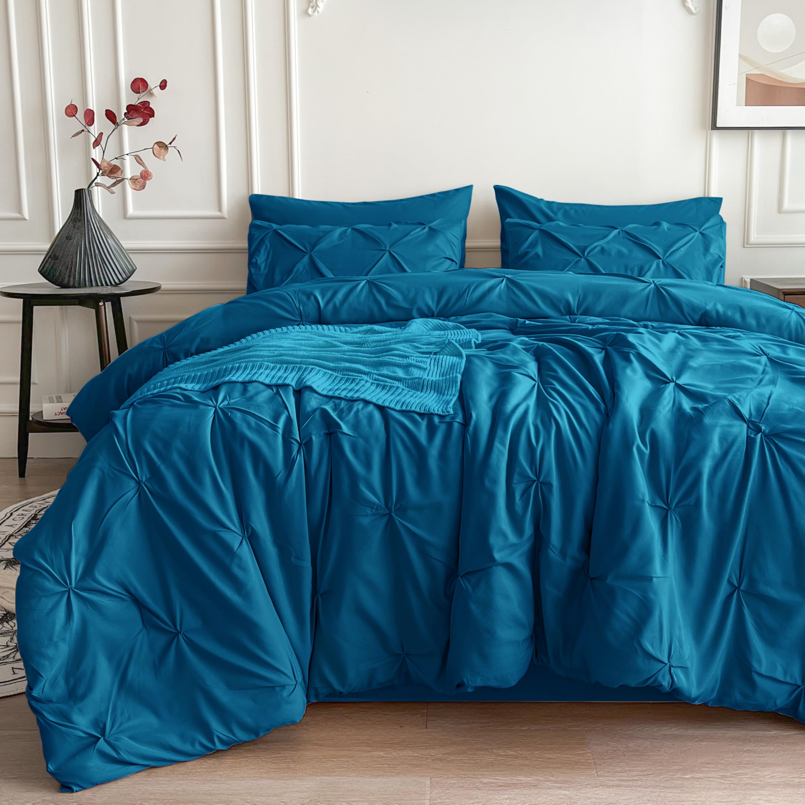 Maple & Stone 7-Piece King Size Comforter Set - Pintuck Design Bed in a Bag with Comforter, Sheets & Pillow Shams (Teal) | Luxury Bedding for Master Bedroom & Guest Room