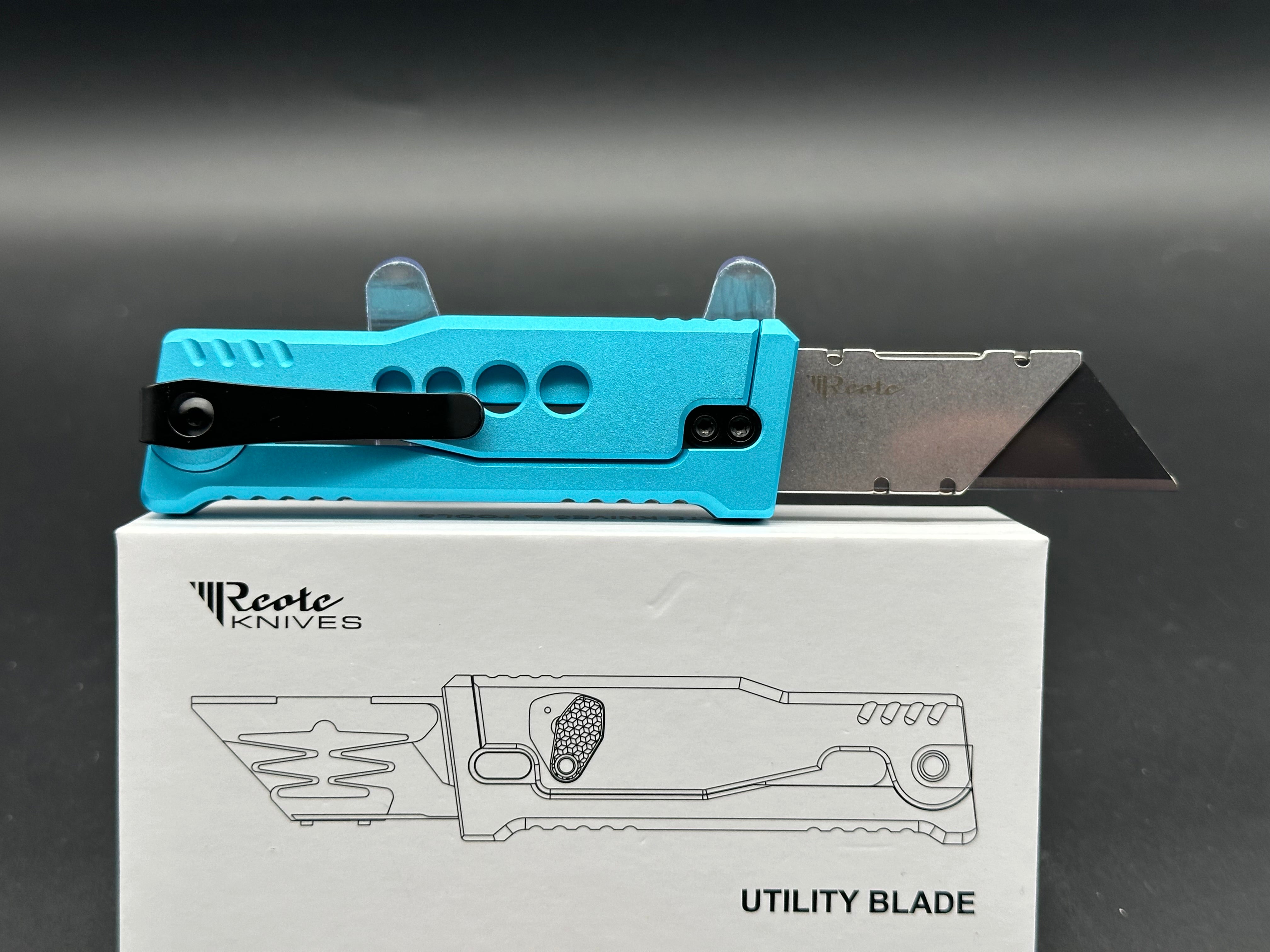 Reate EXO U Gravity Knife - Blue Speedhole Aluminum Folding Pocket Knife with 2.3