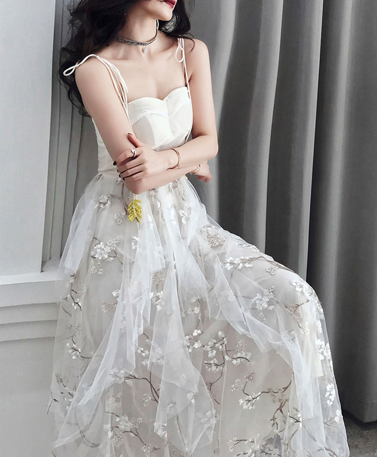 Elegant White Tulle Lace Long Prom Dress - A-Line Lace Graduation Gown for Women | Perfect for Formal Dances, Graduation Ceremonies & Special Occasions