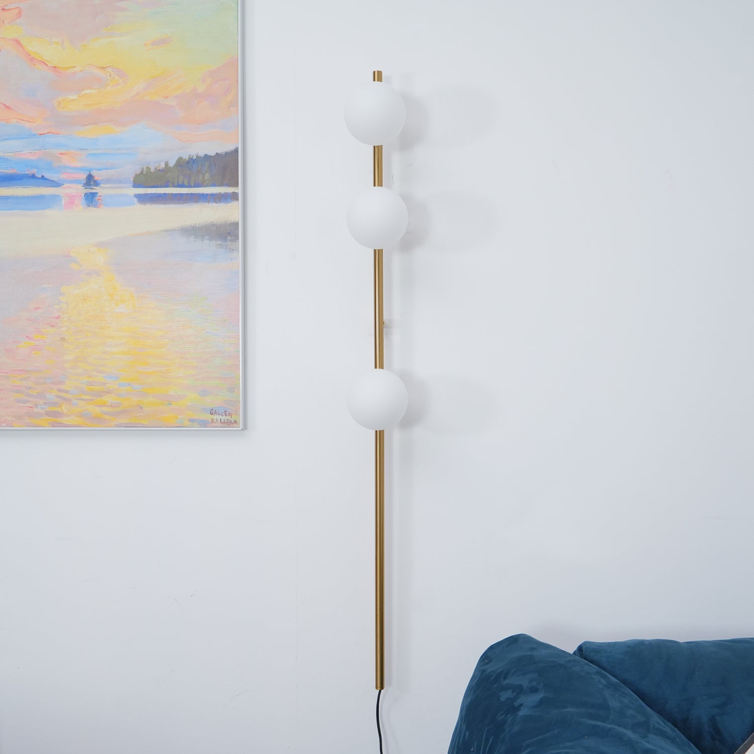 Delicious Candy Ball Wall Light - Sweet & Stylish LED Sconce for Bedroom, Living Room, and Kids' Room Decor