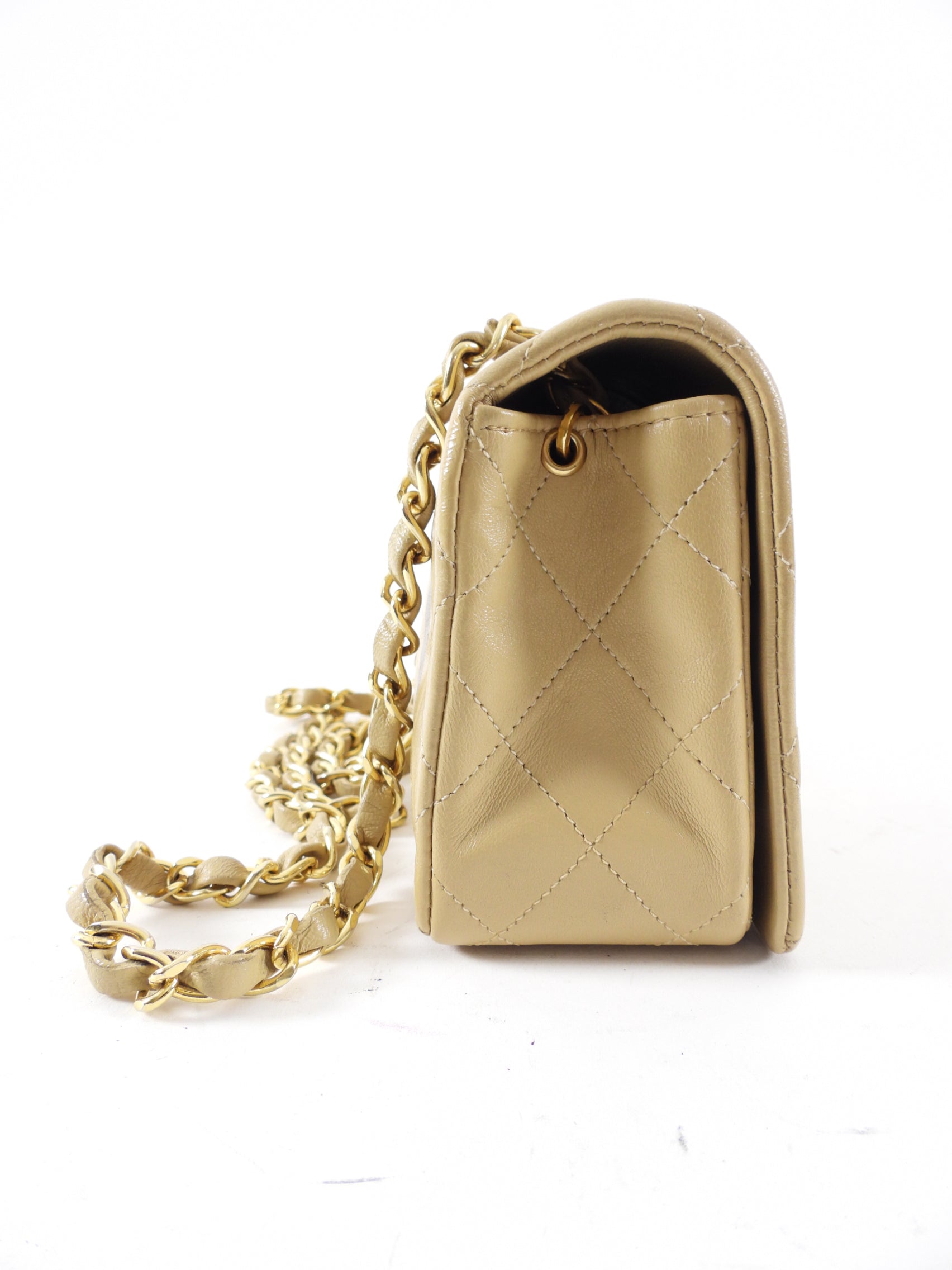 Vintage Chanel Classic Flap Bag 1989-1991 Beige Mini Quilted Leather with Gold Hardware - Luxury Crossbody Purse for Women, Perfect for Date Night & Special Occasions