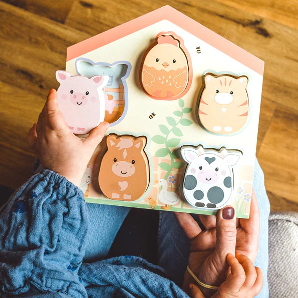 Farmyard Barn Shape Puzzle - Wooden Animal Toy for Toddlers & Kids - Educational Learning Game for Preschool & Kindergarten - Perfect for Home, Classroom & Montessori Activities