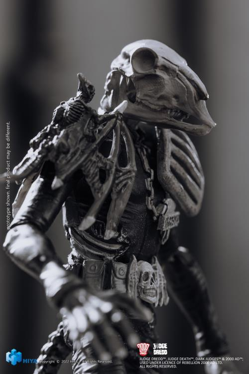 1/18 HIYA 4inch Action Figure - Exquisite Mini Series Judge Dredd Judge Mortis (Black & White) Collectible Model for Display, Gift & Comic Book Scenes