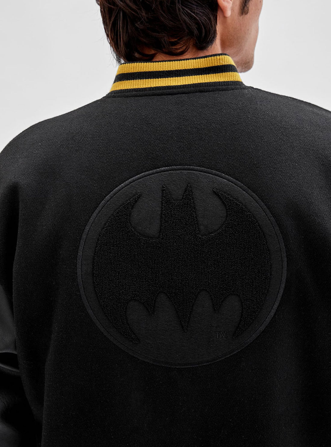 Guess Originals x Batman Black Letterman Jacket - Vintage Style Varsity Jacket for Men & Women - Perfect for Cosplay, Halloween, and Superhero Fans