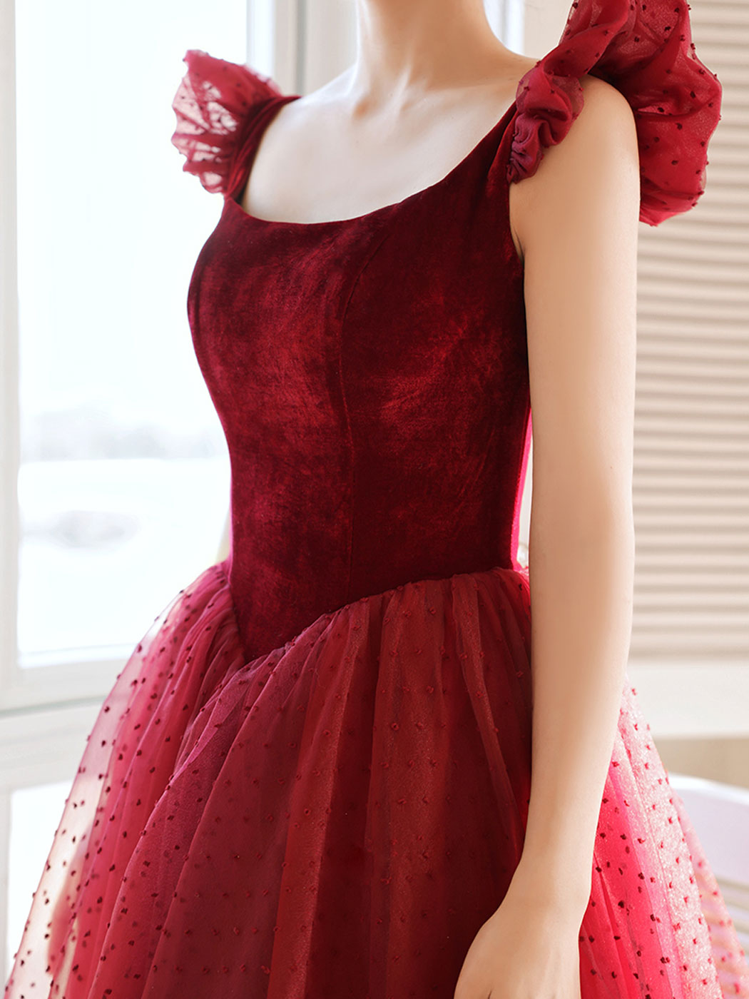 Elegant Burgundy A-Line Tea Length Prom Dress with Velvet - Perfect for Homecoming, Formal Dances & Special Occasions