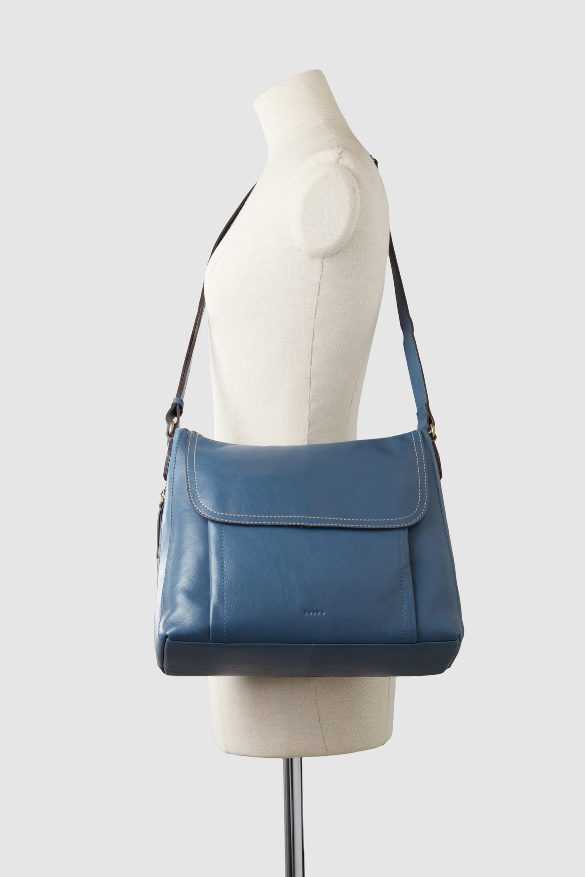 Maya Leather Crossbody Bag for Women - Stylish & Durable Genuine Leather Purse with Adjustable Strap - Perfect for Work, Travel & Everyday Use