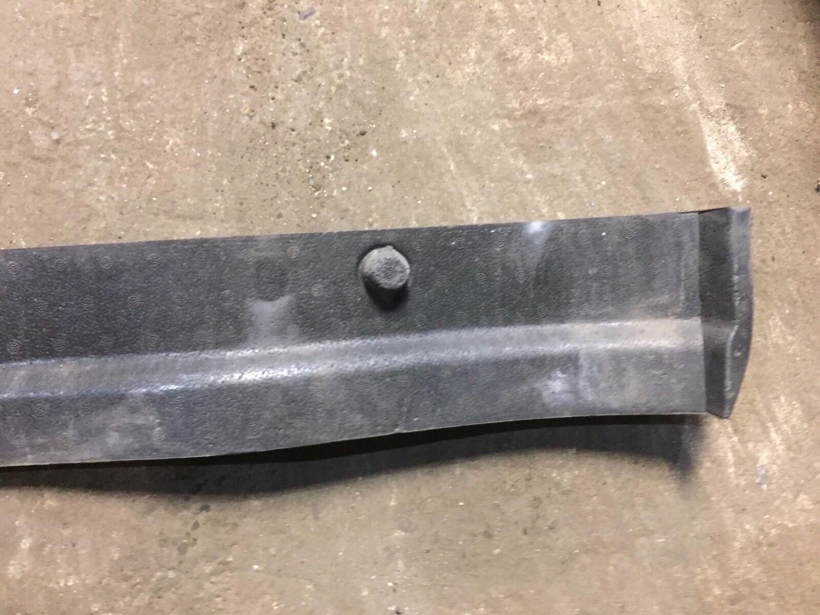 02 05 BMW E65 E66 Front Bumper Reinforcement Absorber Impact Foam OEM Replacement Part - Perfect for Collision Repair & Safety Enhancement