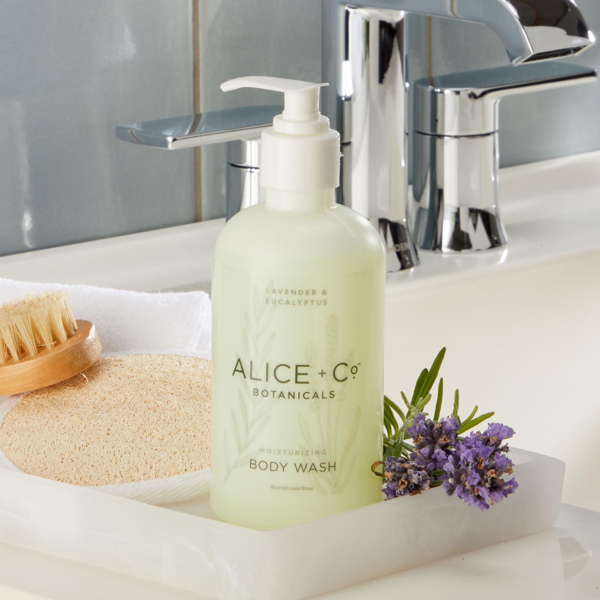 Fairfield by Marriott Lavender & Eucalyptus Body Wash - 8.5 oz Hotel Bath Amenities for TownePlace & SpringHill - Relaxing Shower Gel for Travel & Home Use