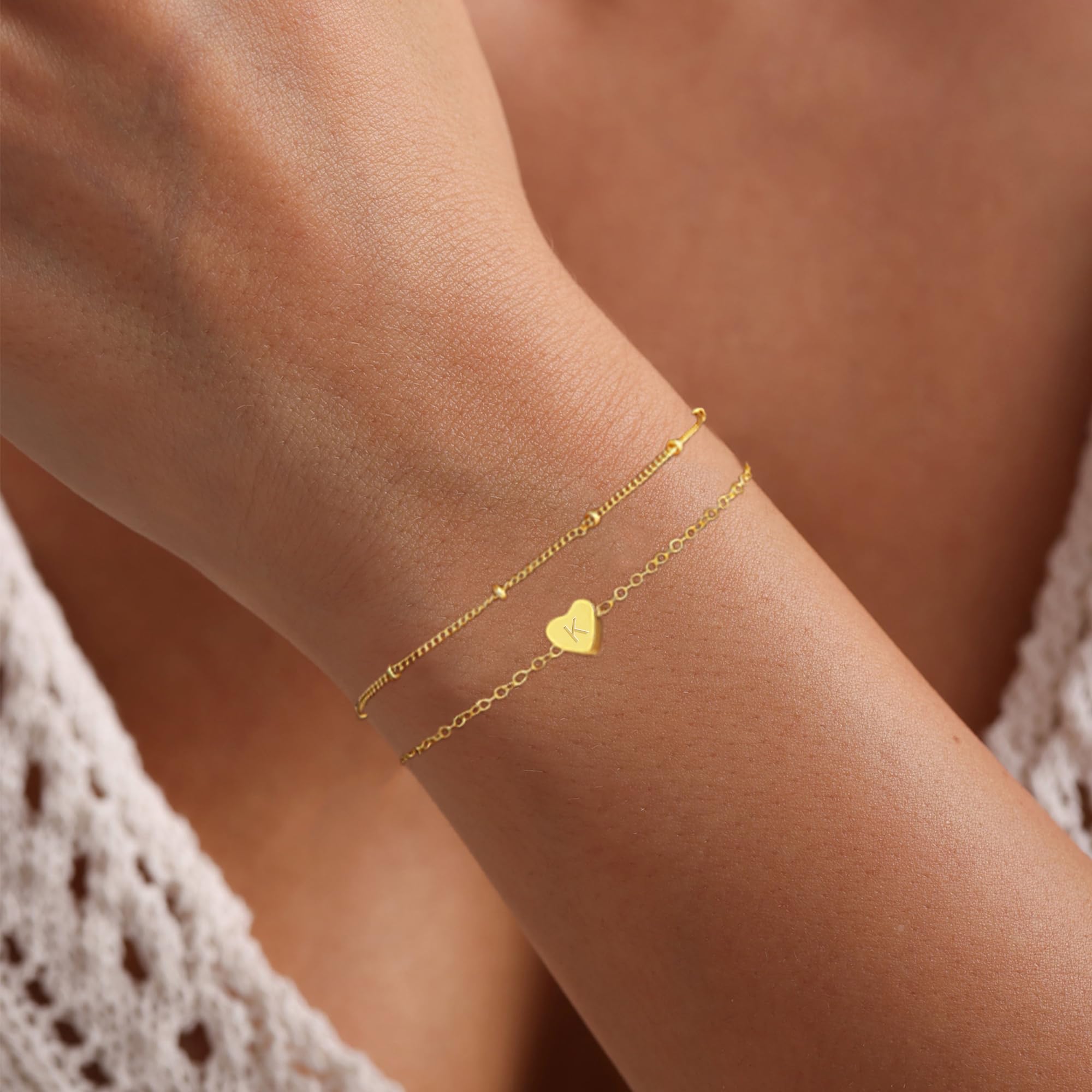 Elegant Gold Initial Bracelet for Women - Letter L Heart Charm Bracelet, Trendy Gold Jewelry Gift for Teen Girls, Birthday Present, Stocking Stuffer | Perfect for Everyday Wear, Date Nights & Special Occasions