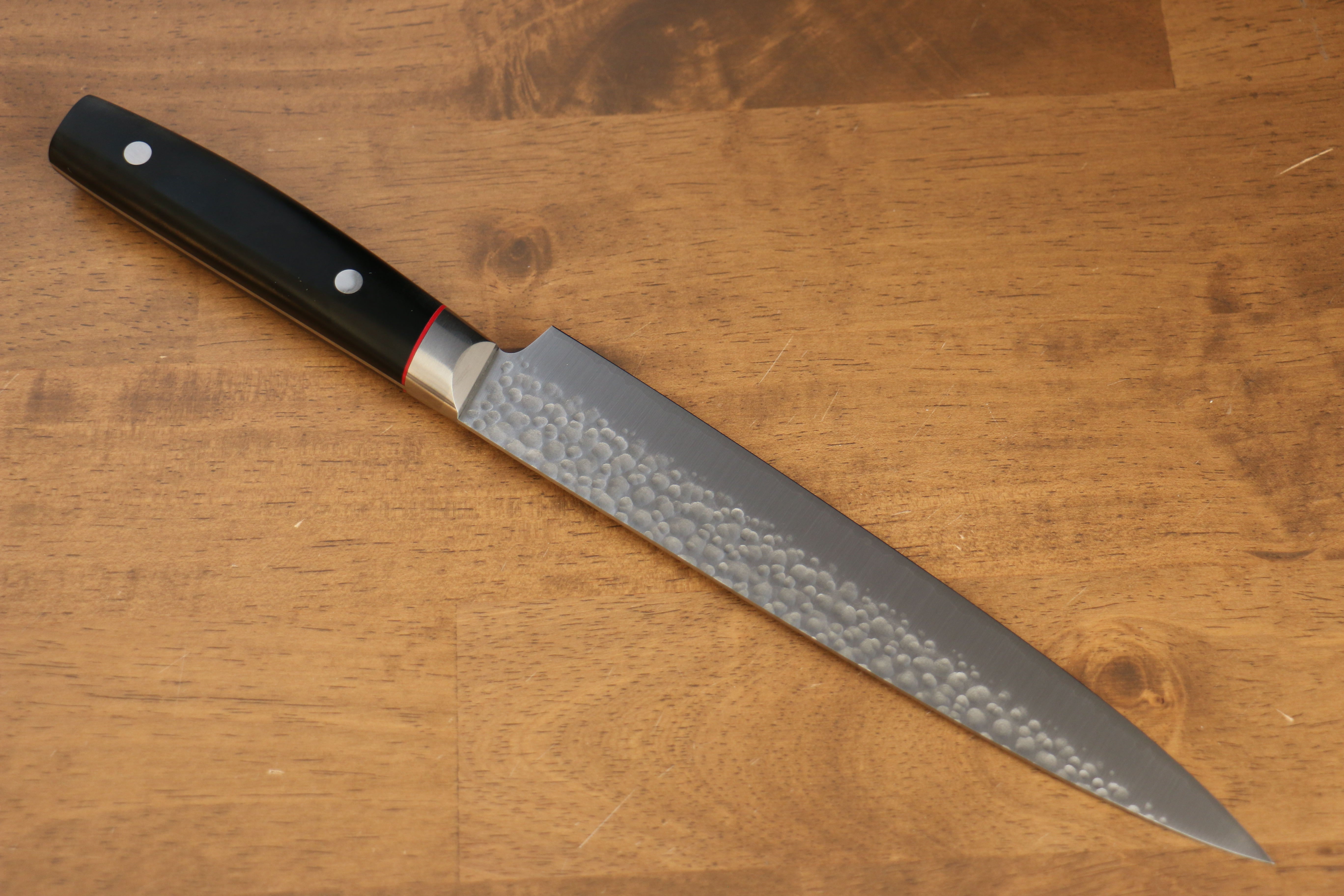 Seisuke PRO J VG10 Hammered Chef Knife 210mm - Japanese Damascus Steel Slicer with Black Micarta Handle - Perfect for Sushi, Meat Cutting & Professional Kitchen Use